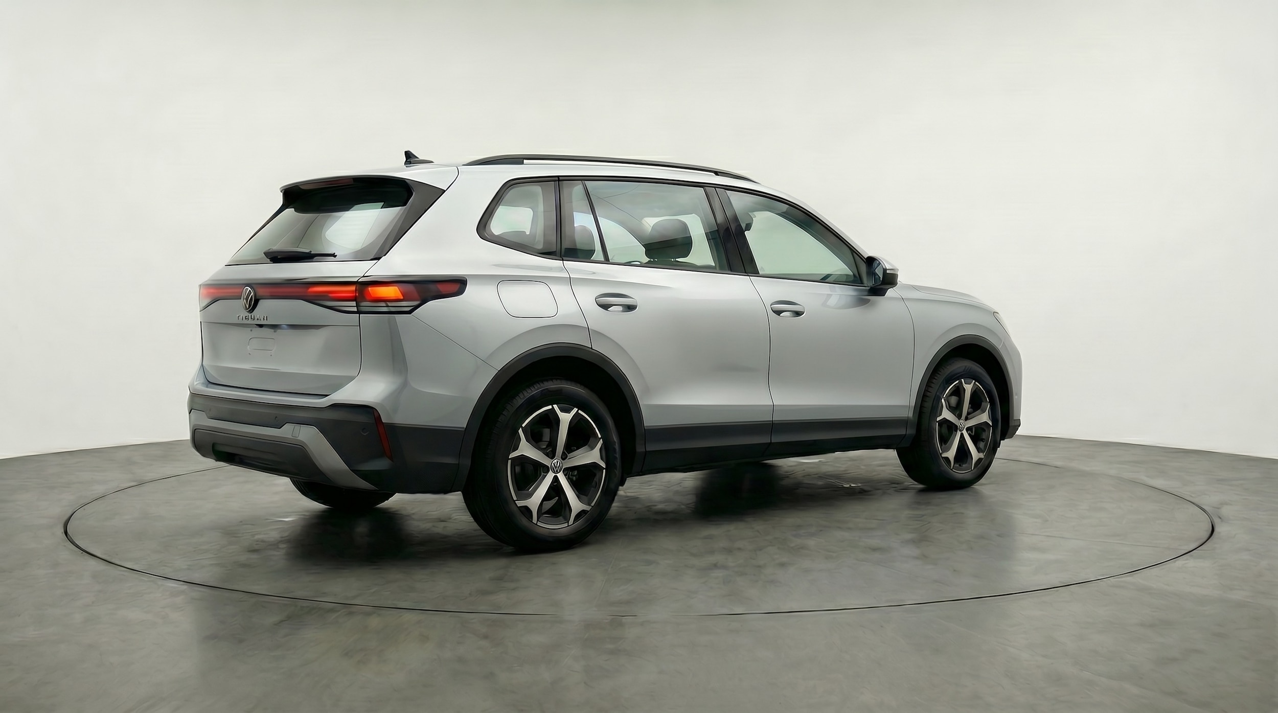 Thumbnail: 2026 Volkswagen Tiguan - 7
