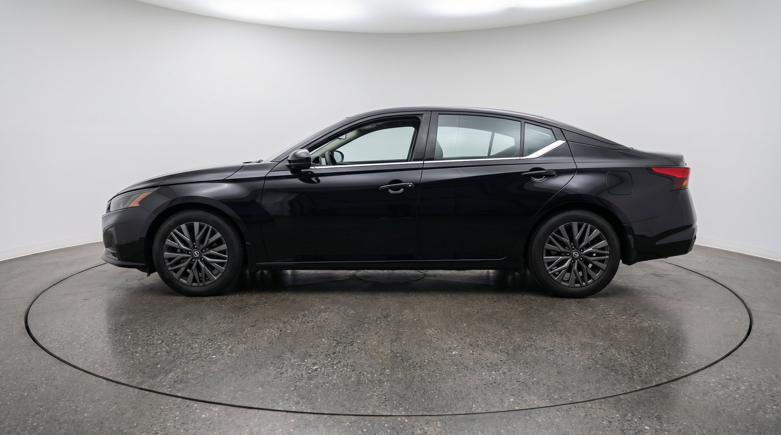 Thumbnail: 2026 Nissan Altima - 5
