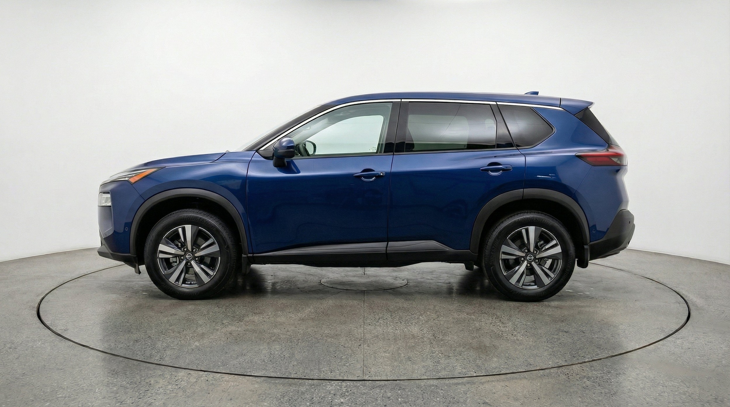 Thumbnail: 2026 Nissan Rogue - 5