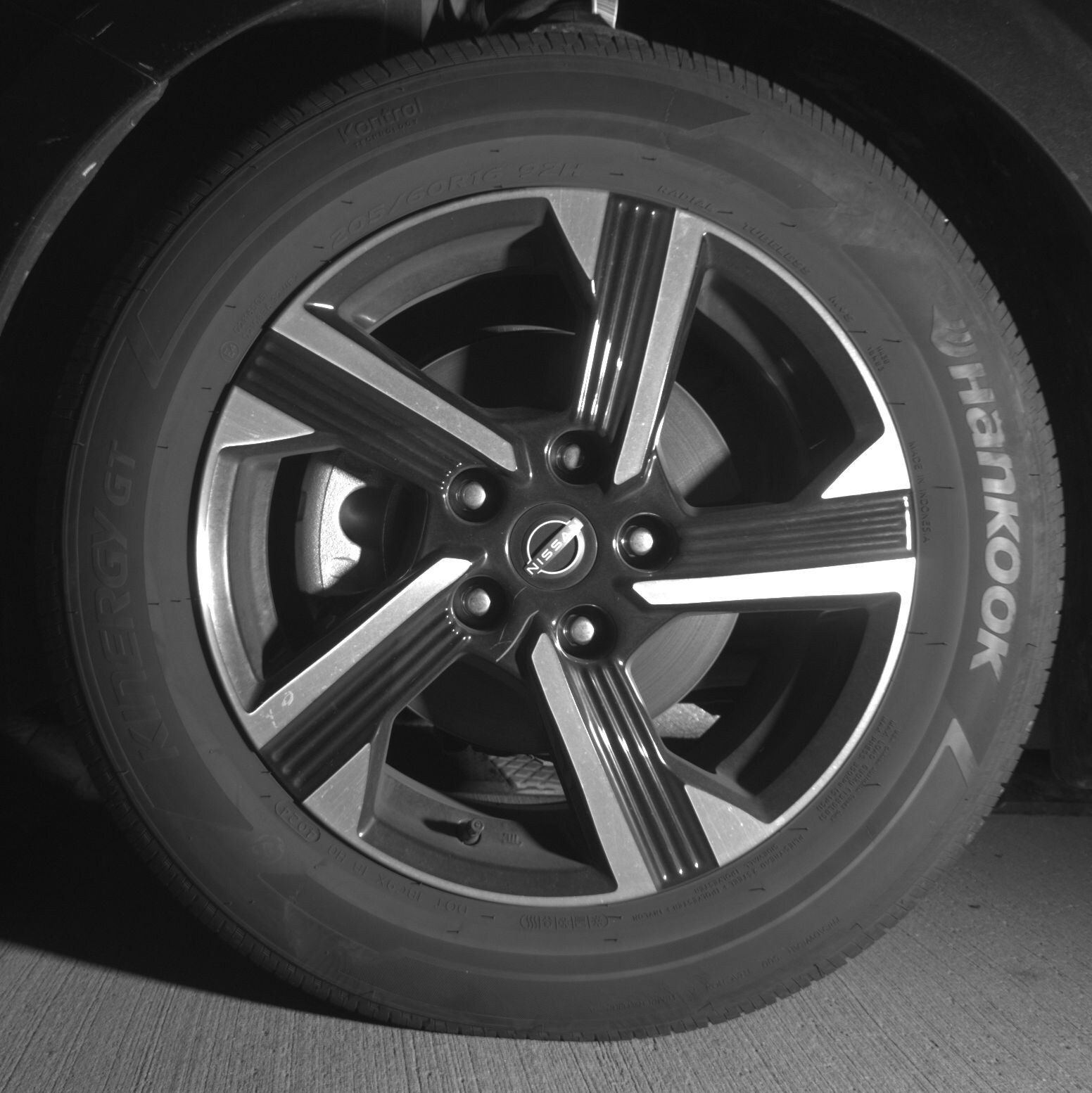 Thumbnail: 2025 Nissan Sentra - 9