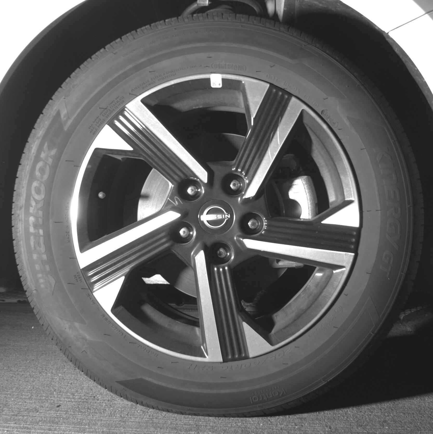 Thumbnail: 2025 Nissan Sentra - 10