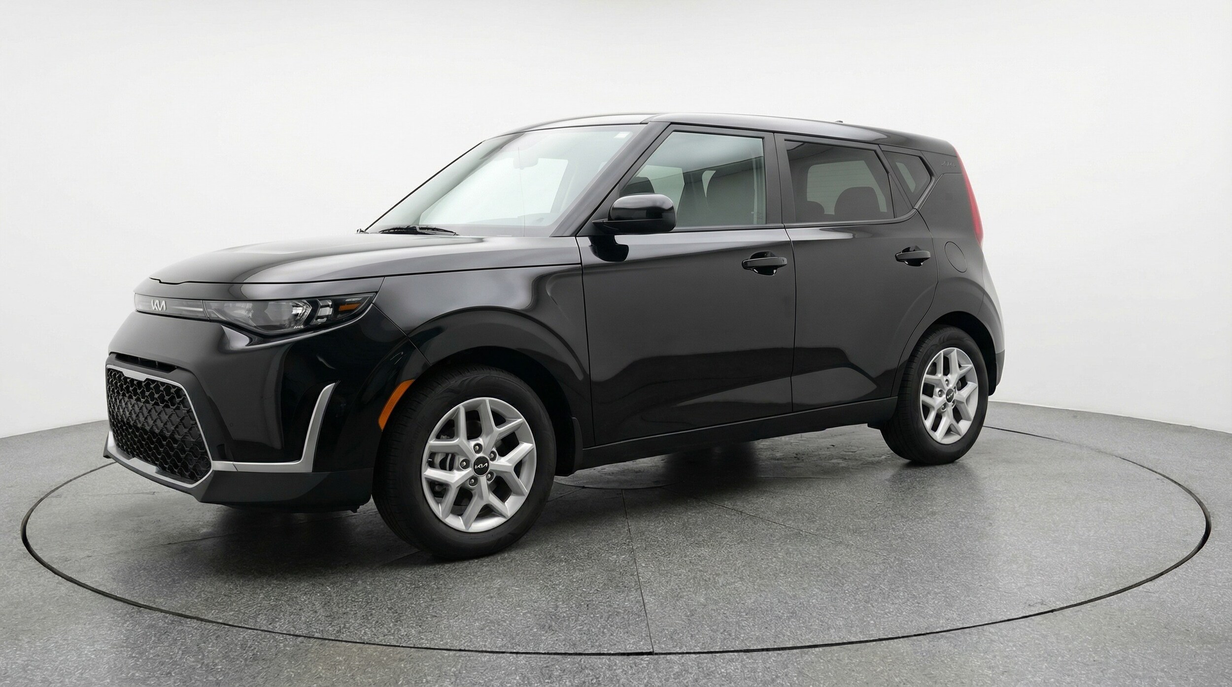 Thumbnail: 2025 Kia Soul - 3