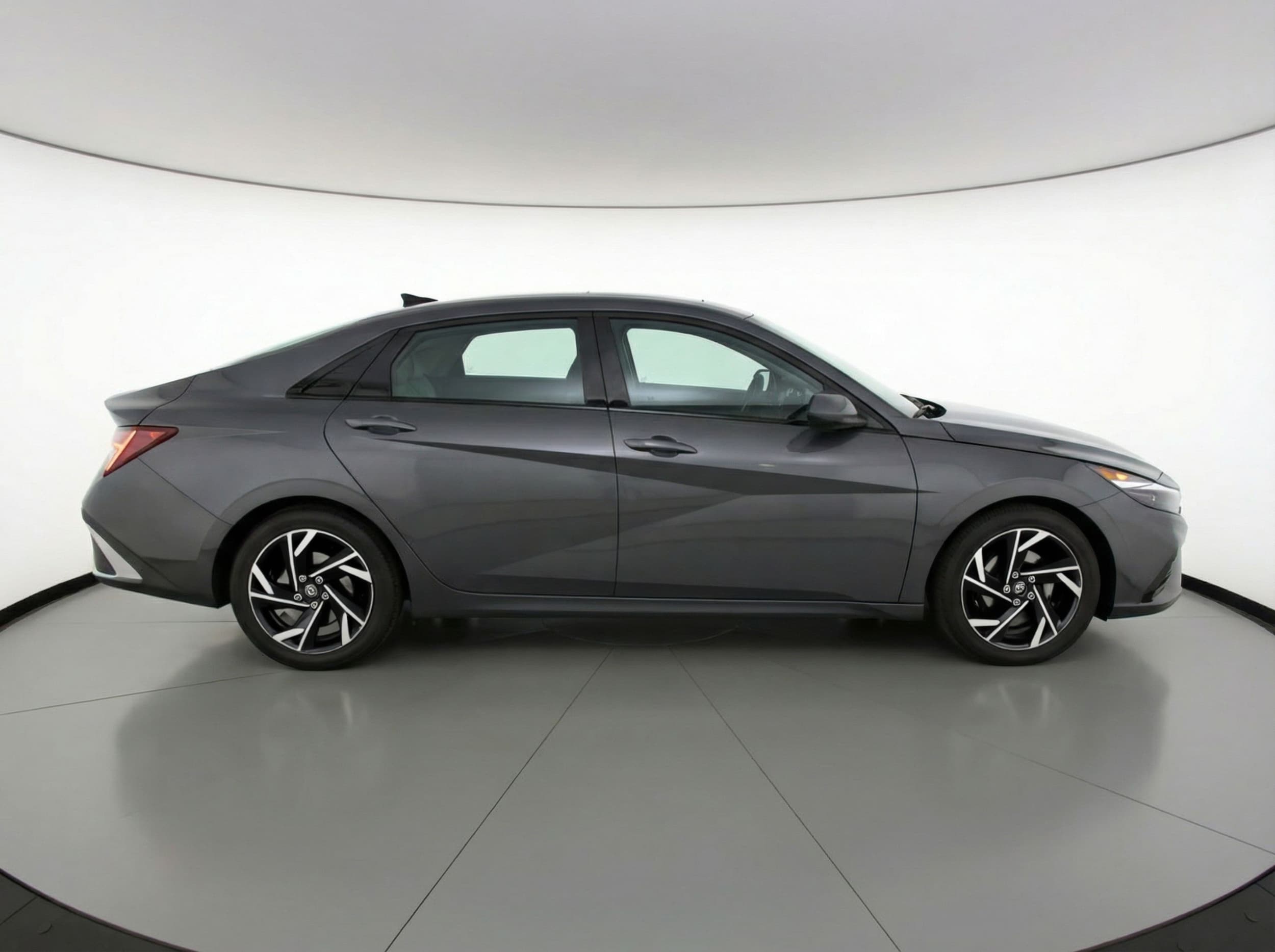 Thumbnail: 2025 Hyundai Elantra - 8