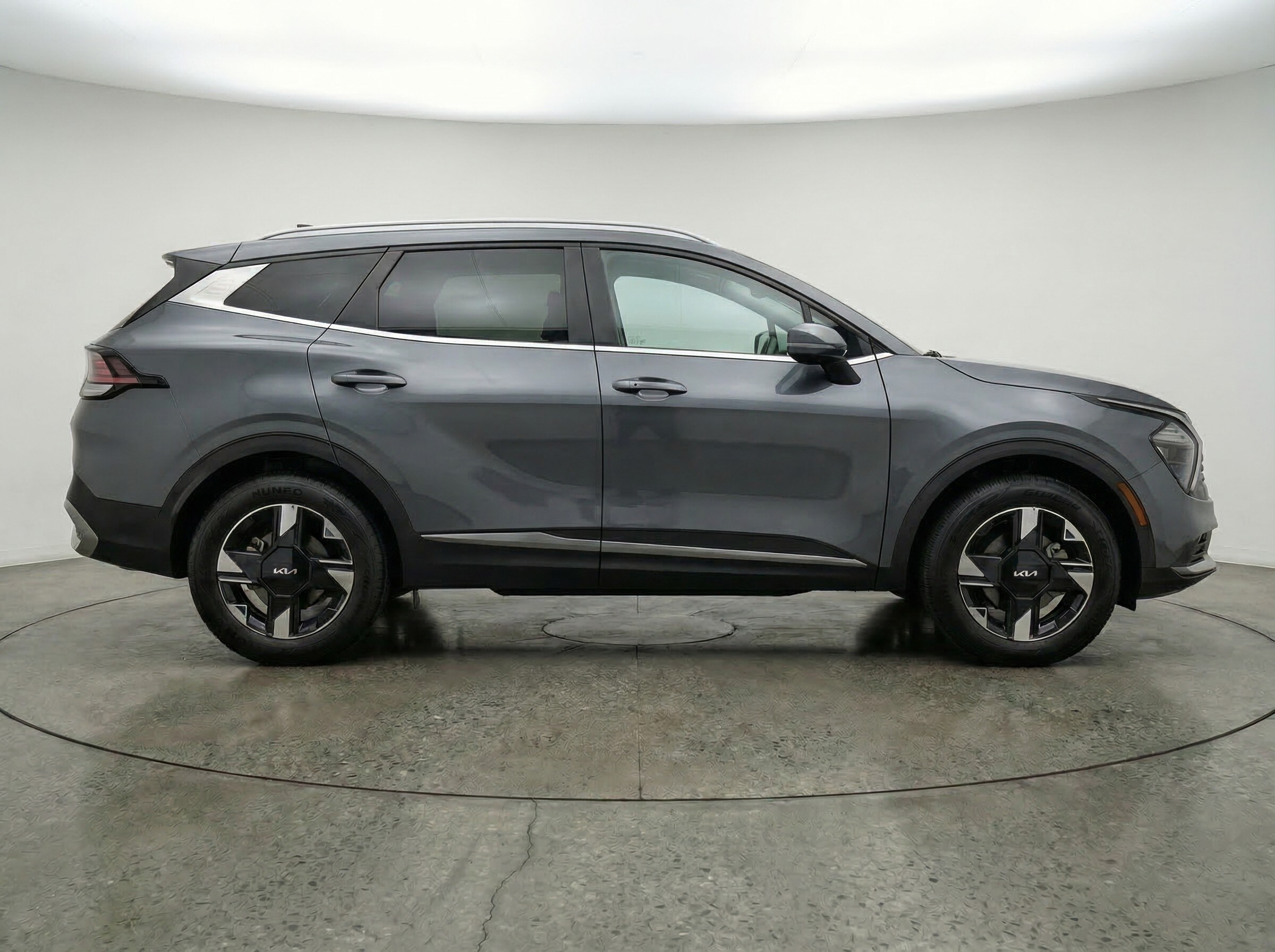 Thumbnail: 2026 Kia Sportage - 8