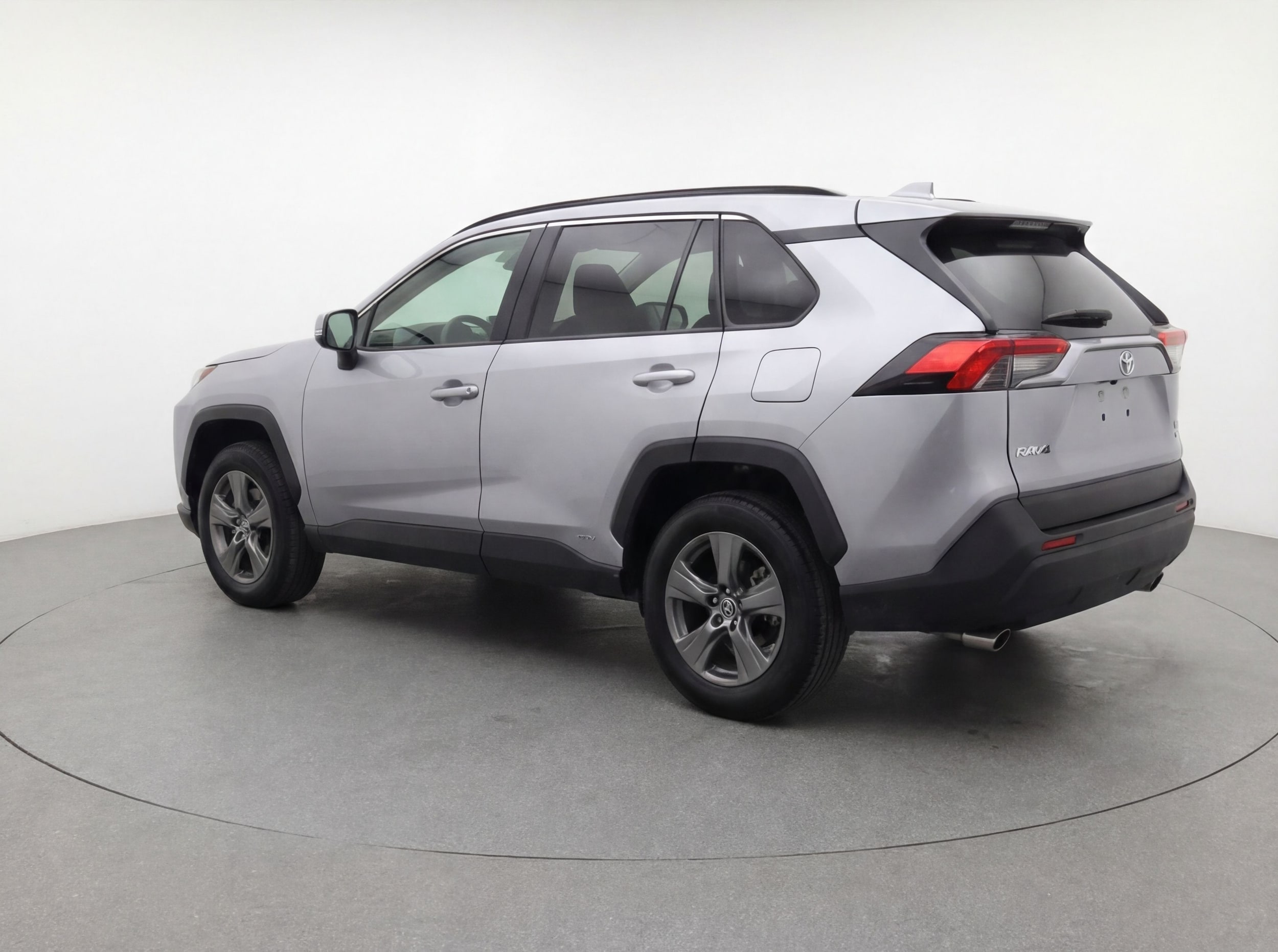 Thumbnail: 2025 Toyota RAV4 - 5