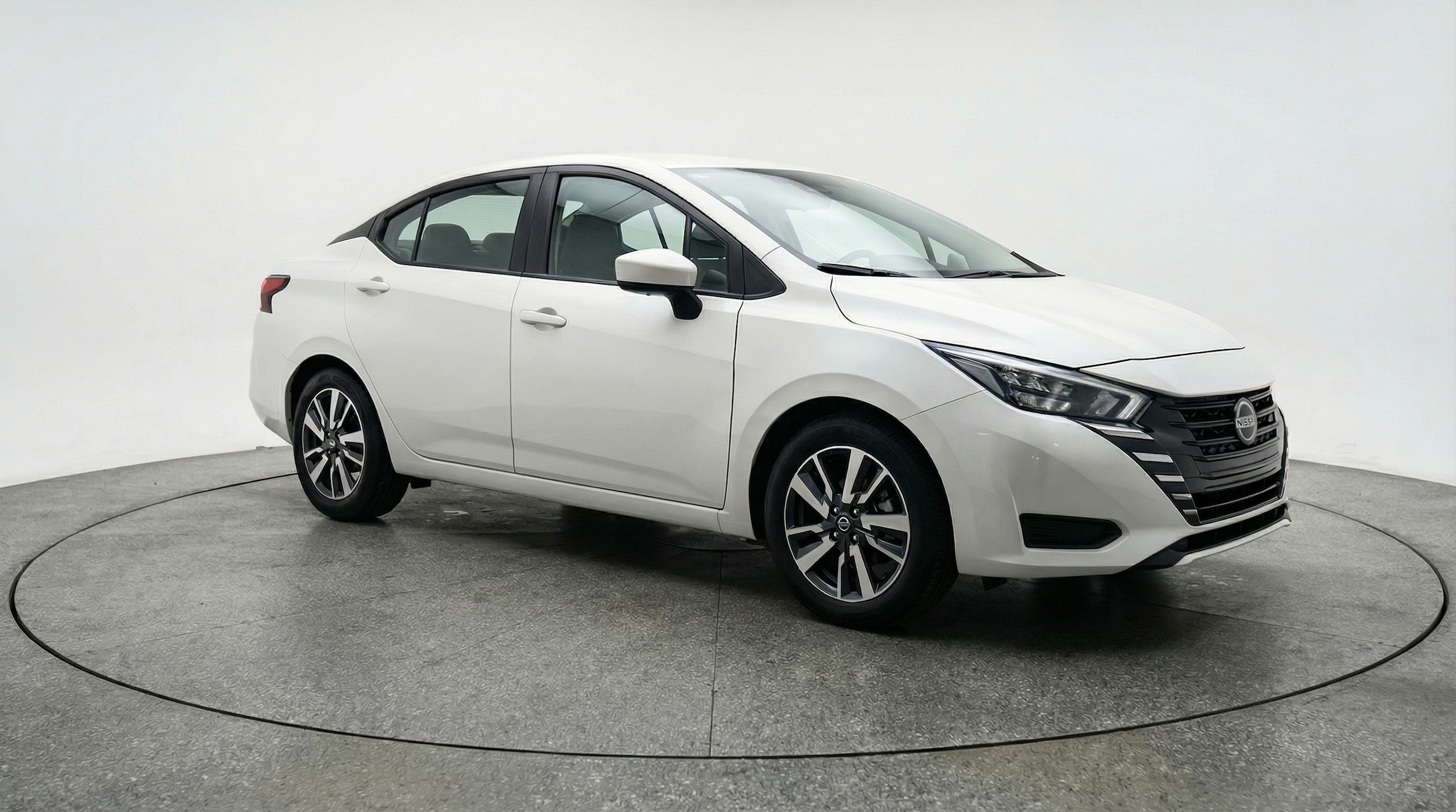 2025 Nissan Versa Sedan SV