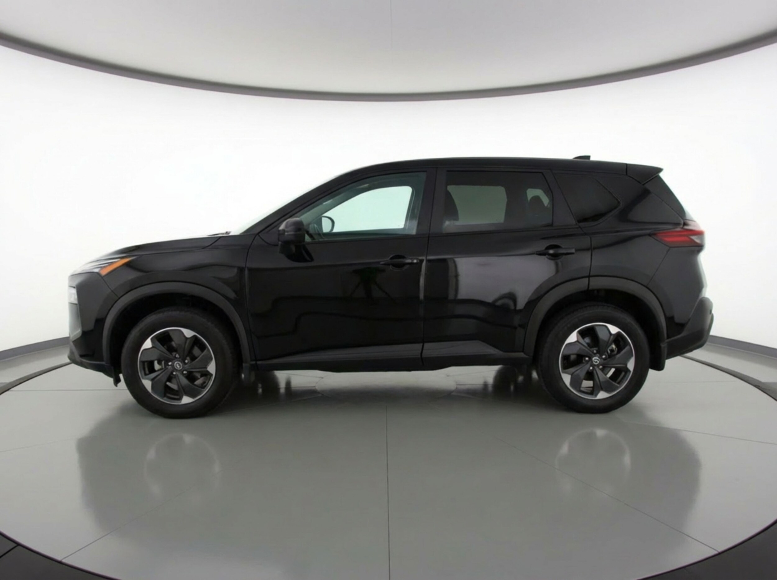 Thumbnail: 2025 Nissan Rogue - 4