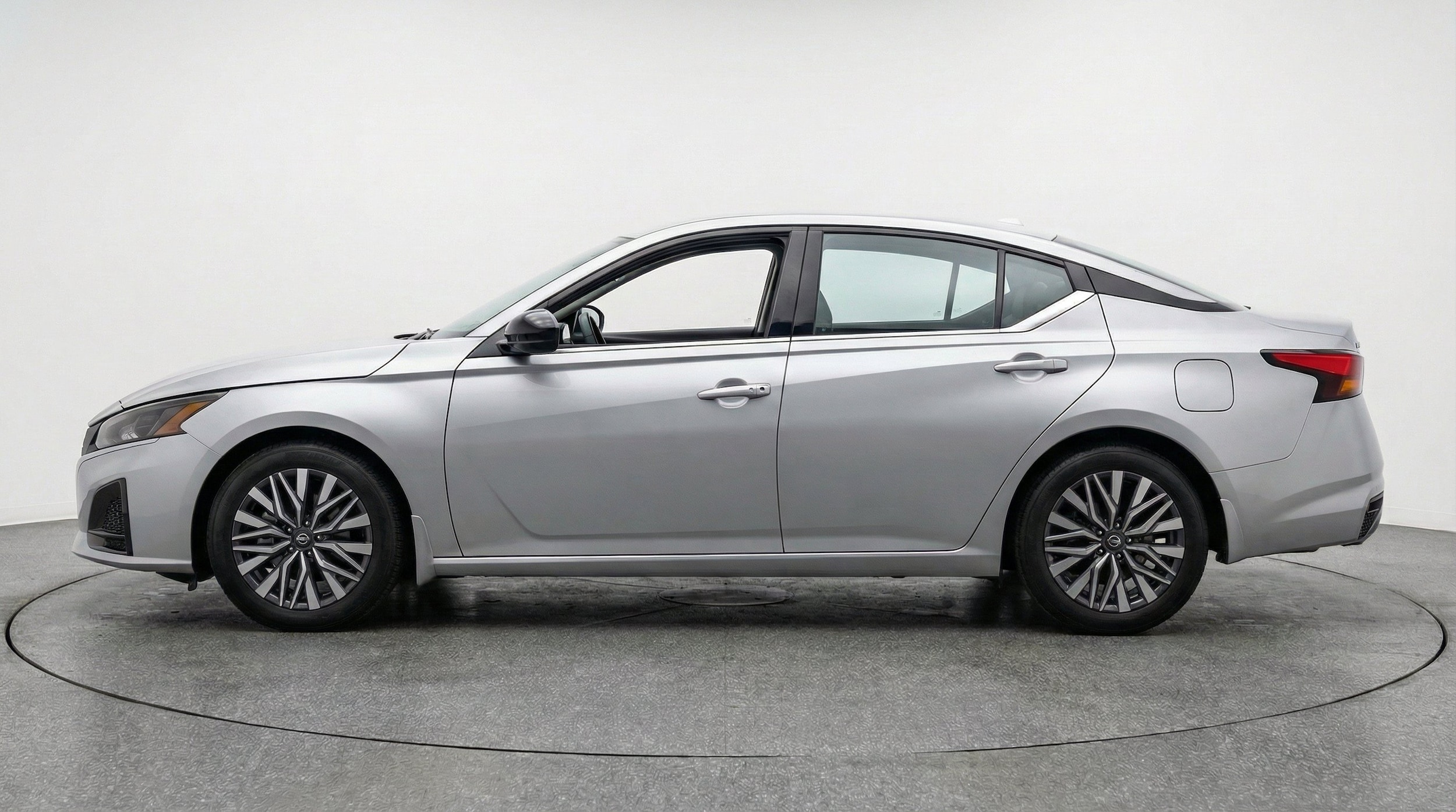Thumbnail: 2026 Nissan Altima - 5
