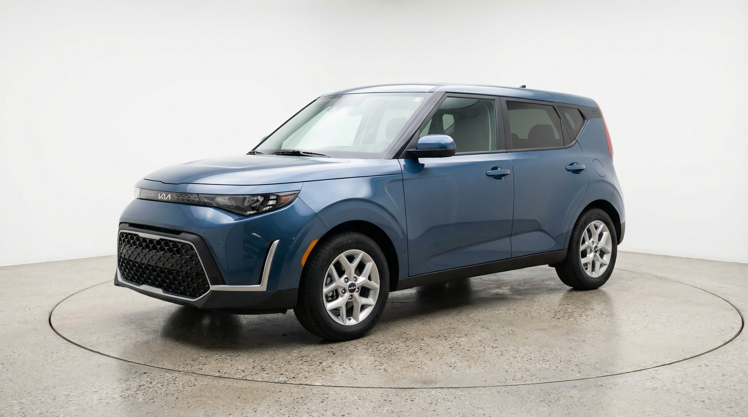 Thumbnail: 2025 Kia Soul - 3