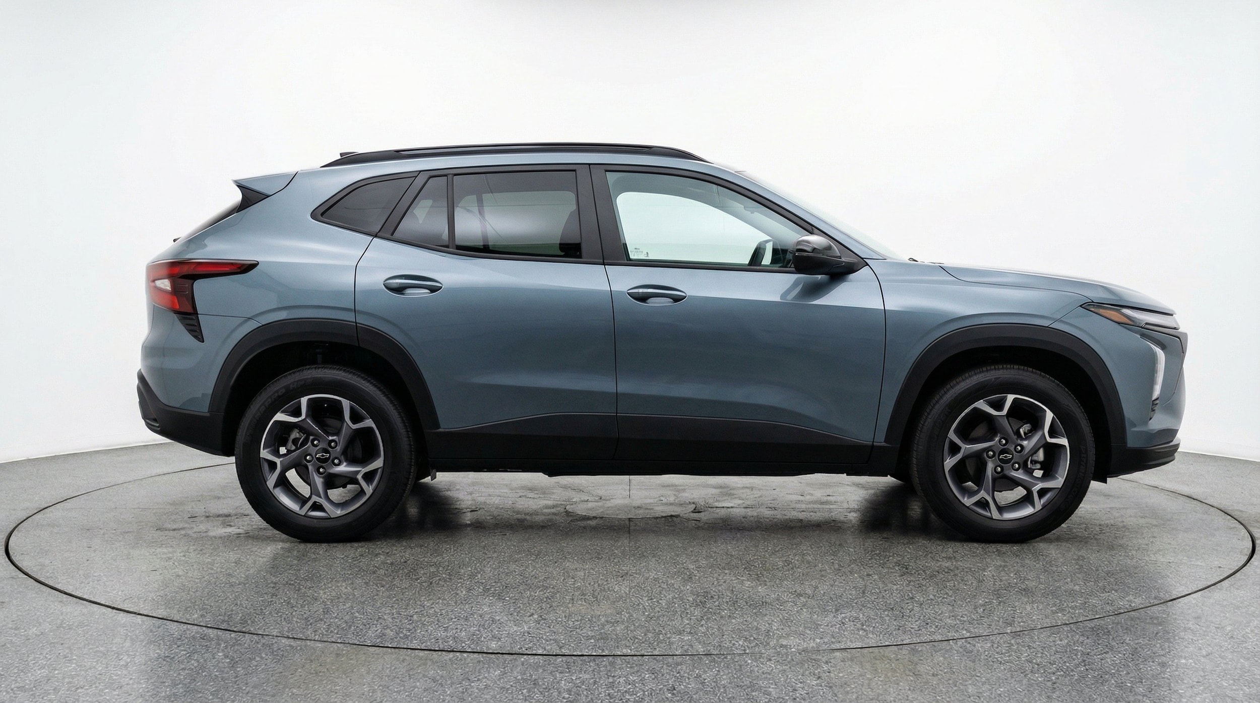 Thumbnail: 2025 Chevrolet Trax - 11