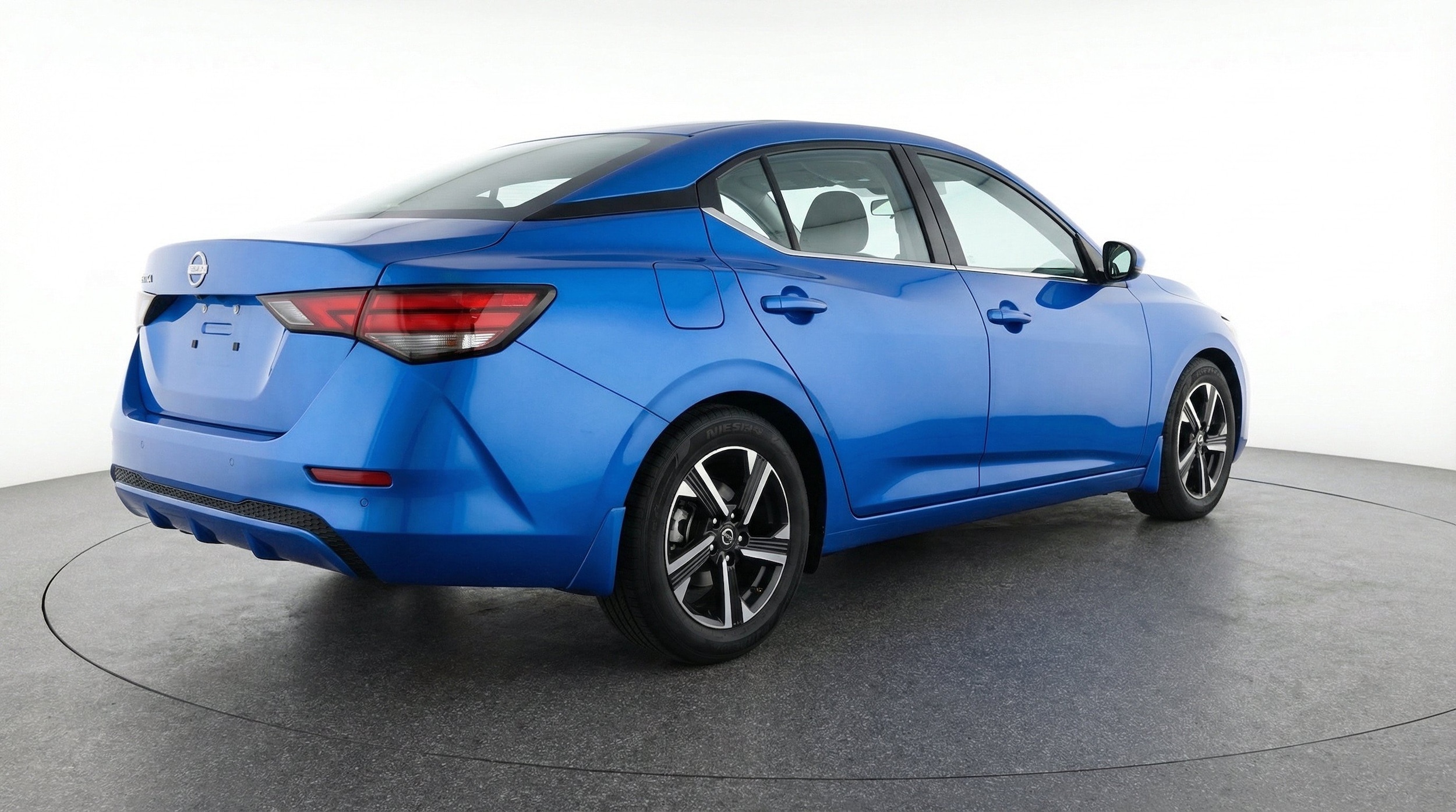 Thumbnail: 2025 Nissan Sentra - 9