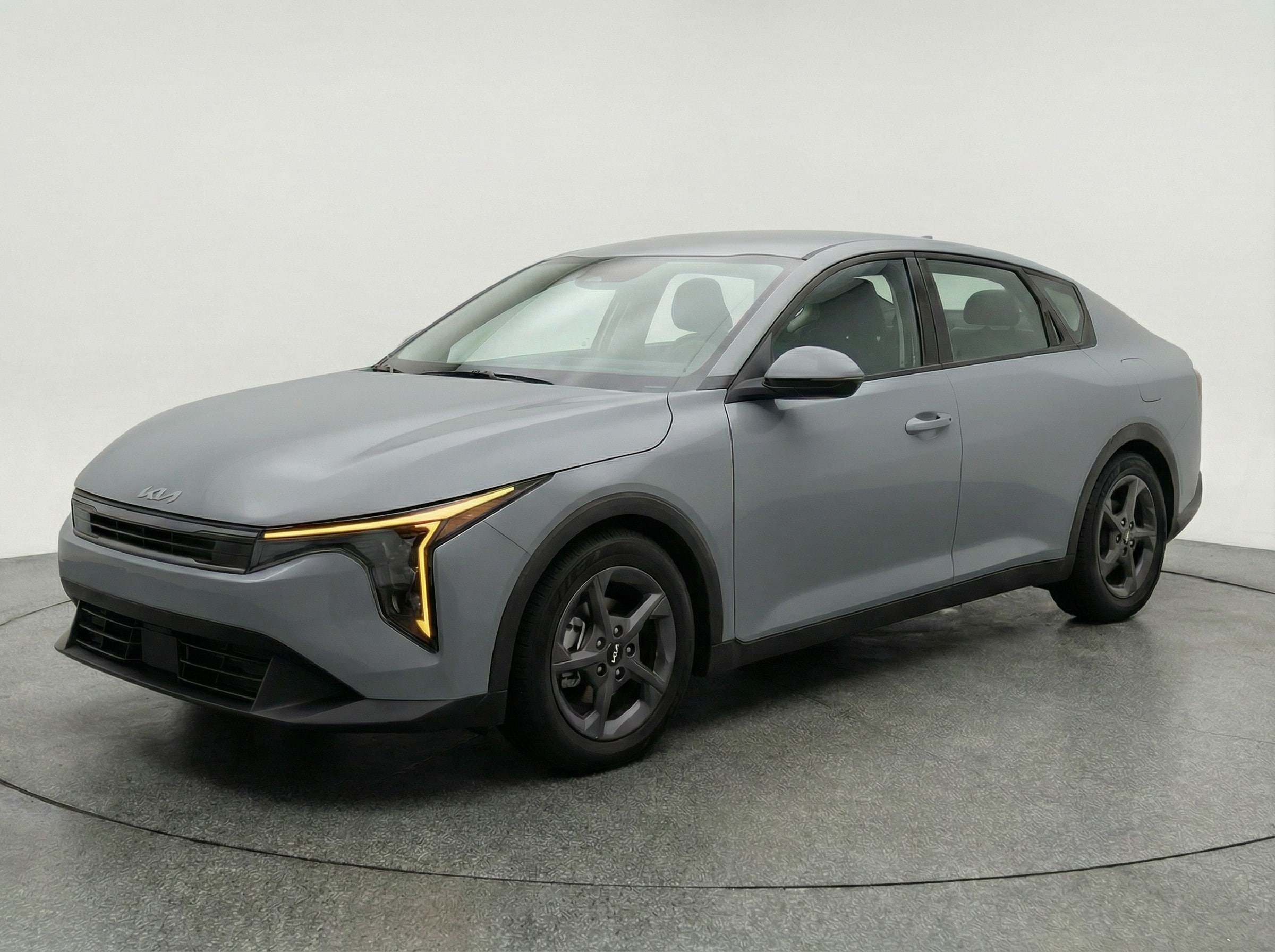 Thumbnail: 2025 Kia K4 - 3