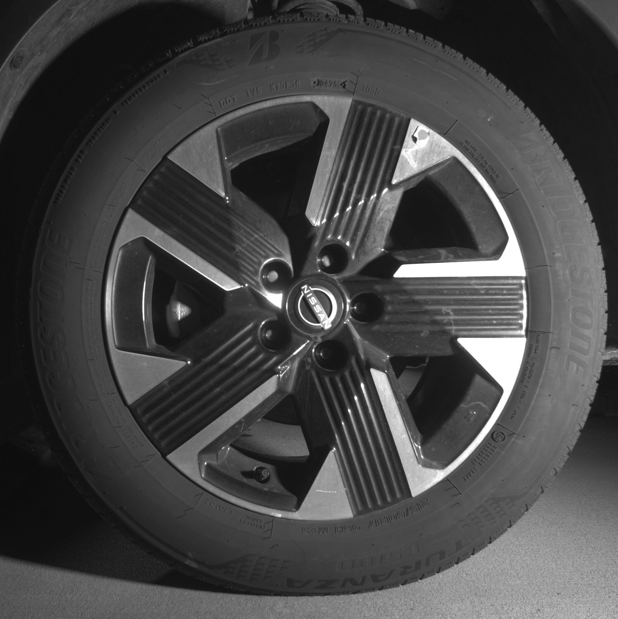 Thumbnail: 2025 Nissan Kicks - 9