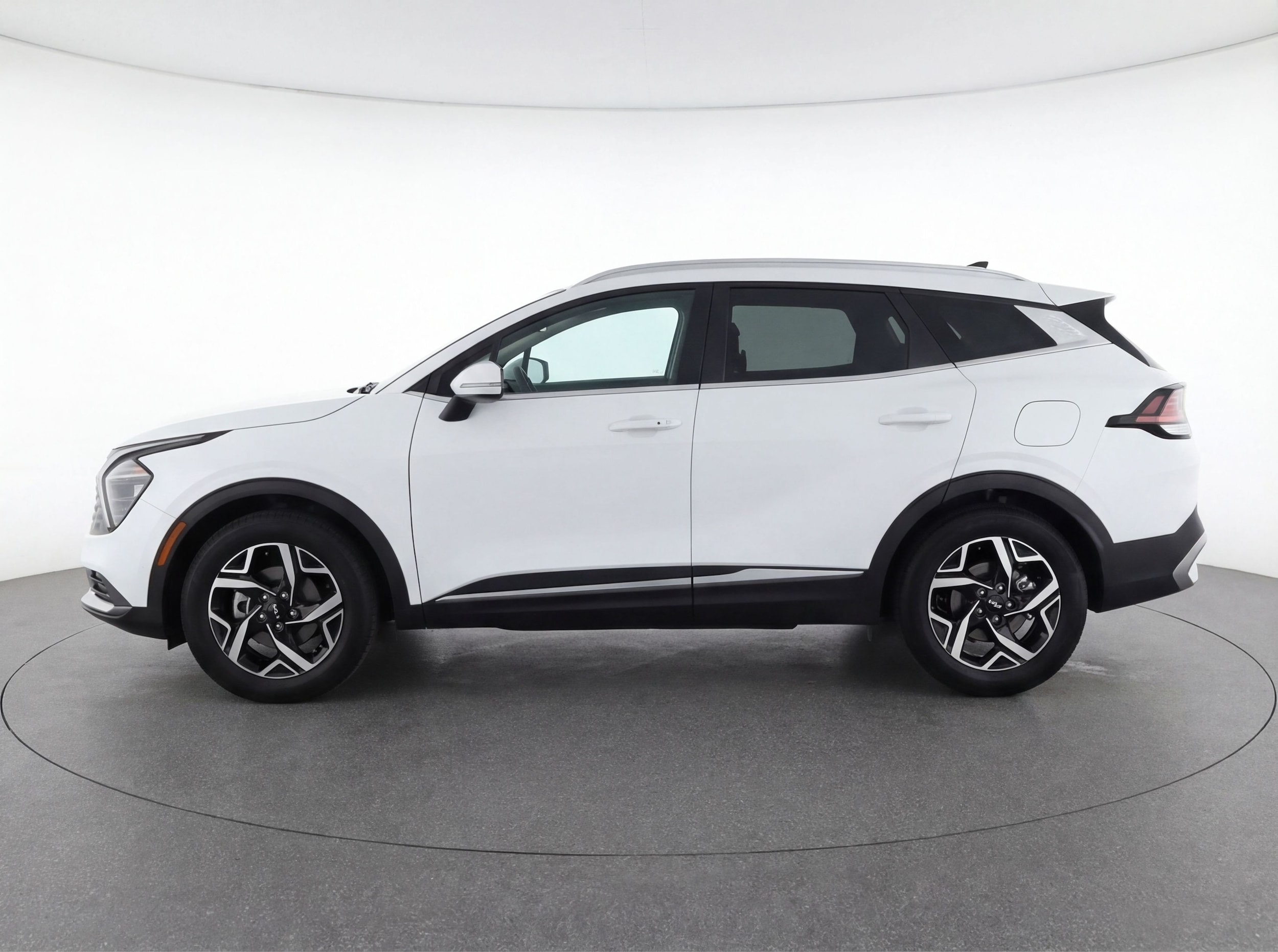 Thumbnail: 2025 Kia Sportage - 5
