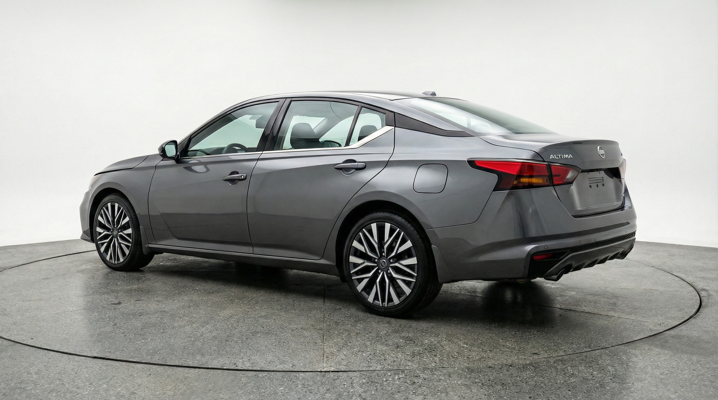 Thumbnail: 2025 Nissan Altima - 5