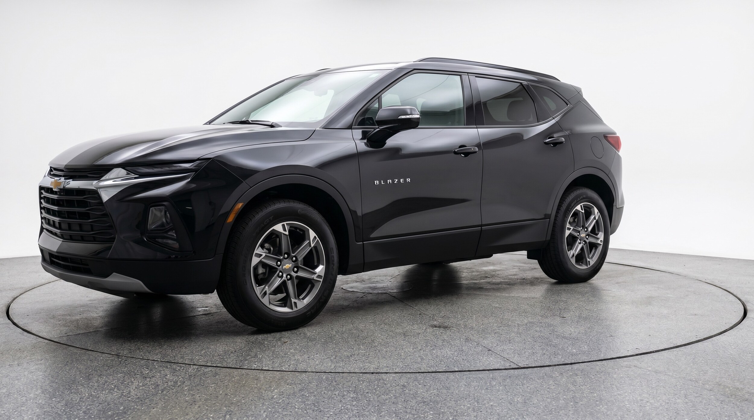 Thumbnail: 2025 Chevrolet Blazer - 3
