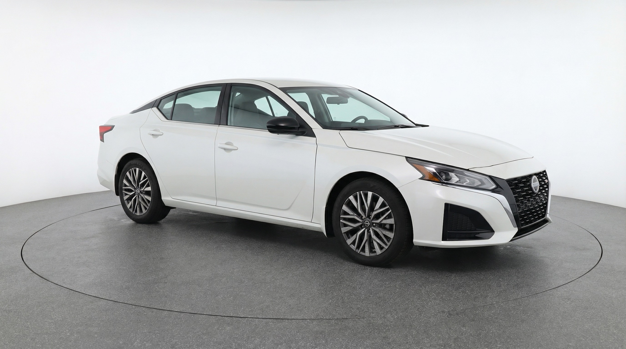 Thumbnail: 2025 Nissan Altima - 1