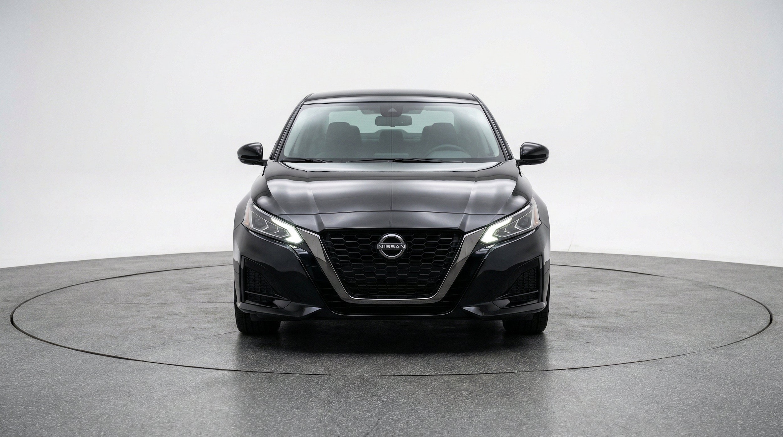 Thumbnail: 2025 Nissan Altima - 2