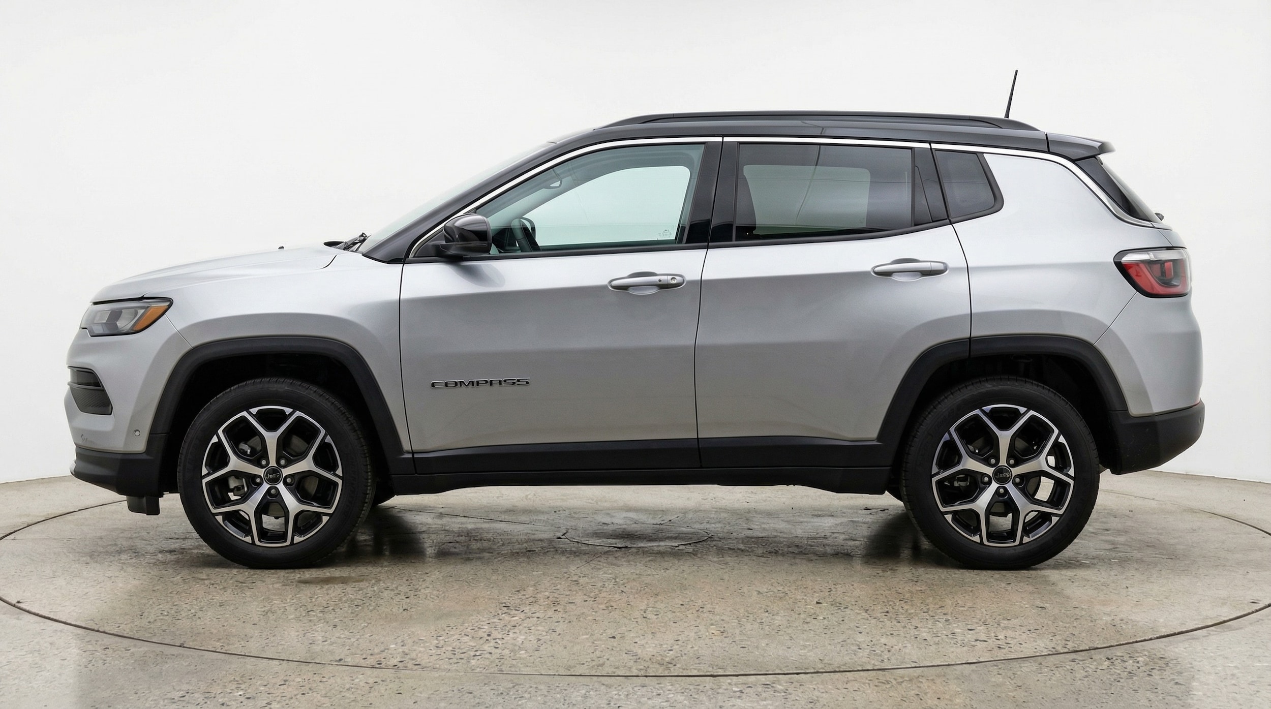 Thumbnail: 2025 Jeep Compass - 4