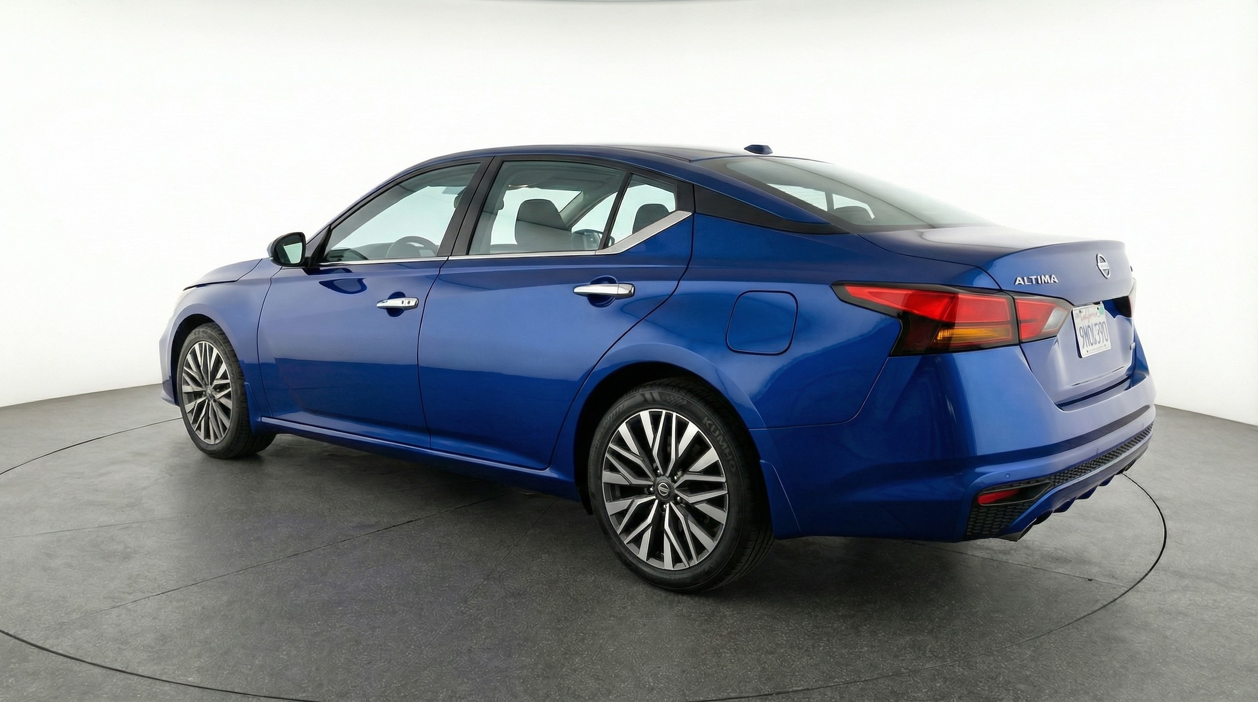 Thumbnail: 2025 Nissan Altima - 5