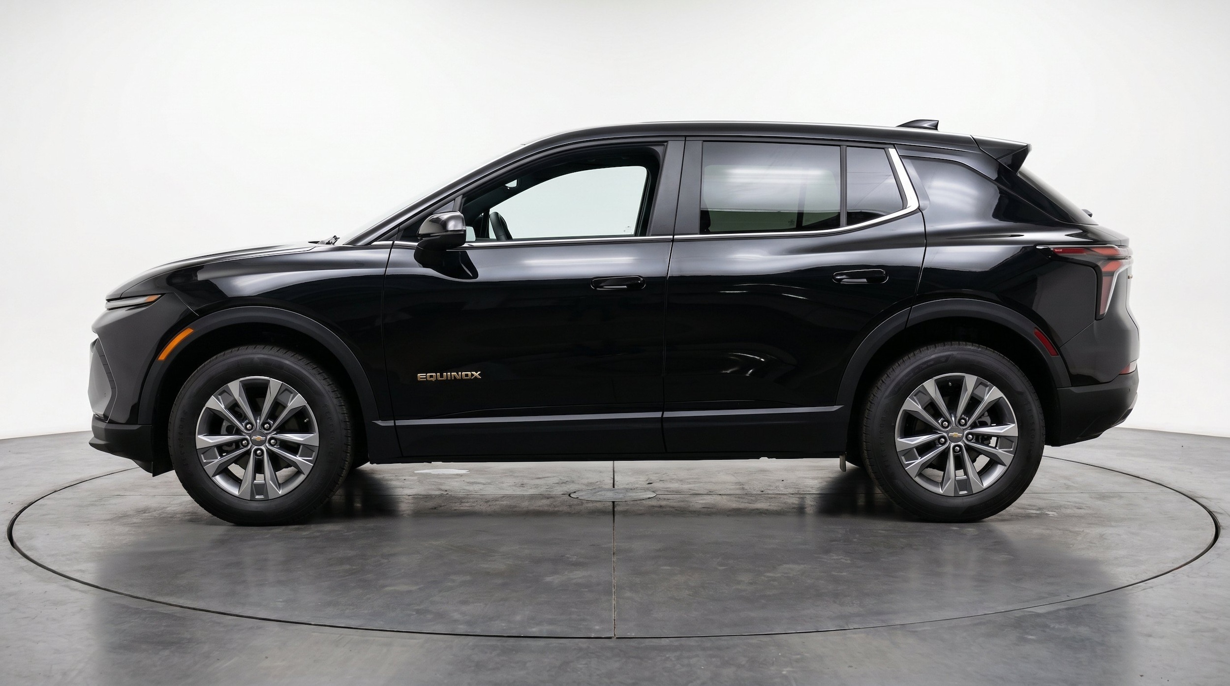 Thumbnail: 2025 Chevrolet Equinox - 5