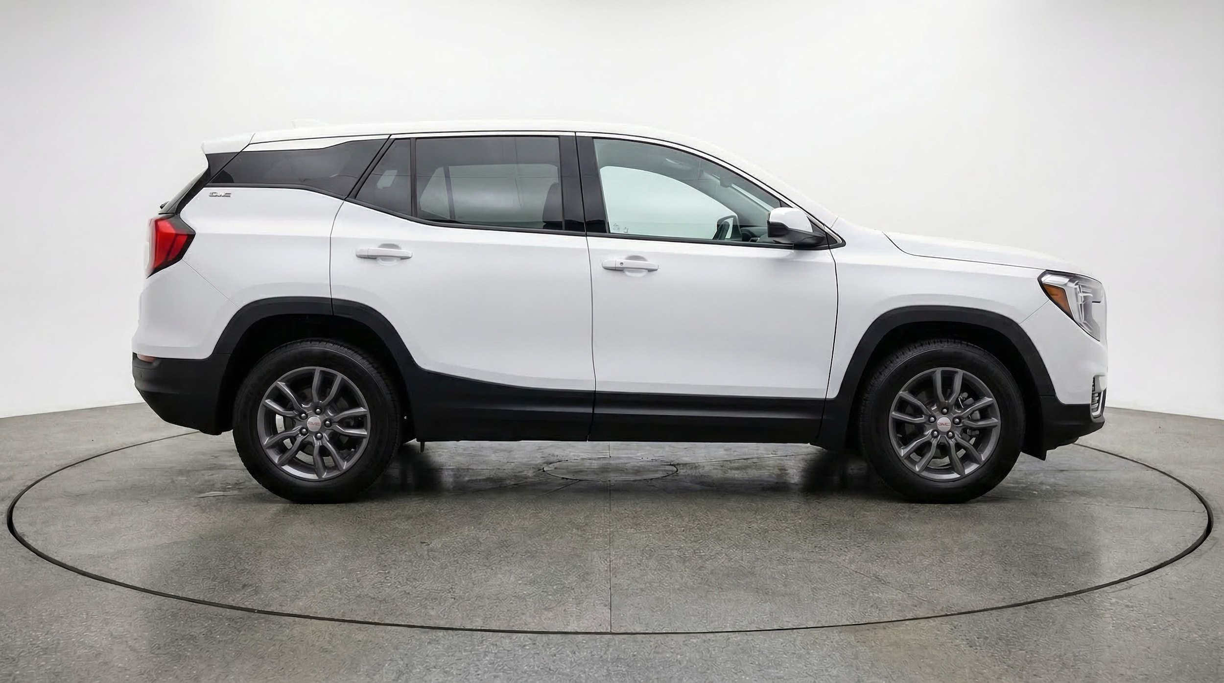 Thumbnail: 2024 GMC Terrain - 8