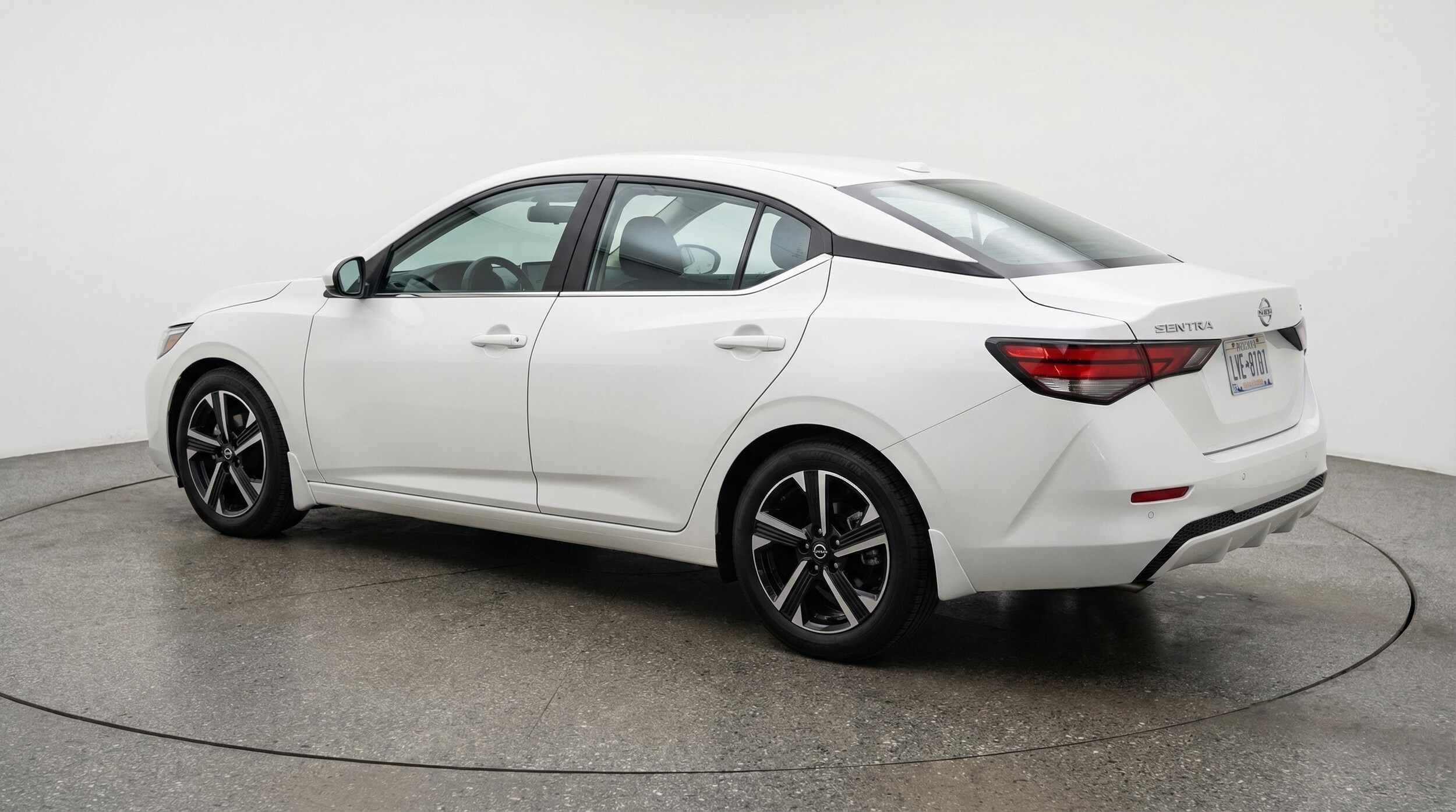 Thumbnail: 2025 Nissan Sentra - 5