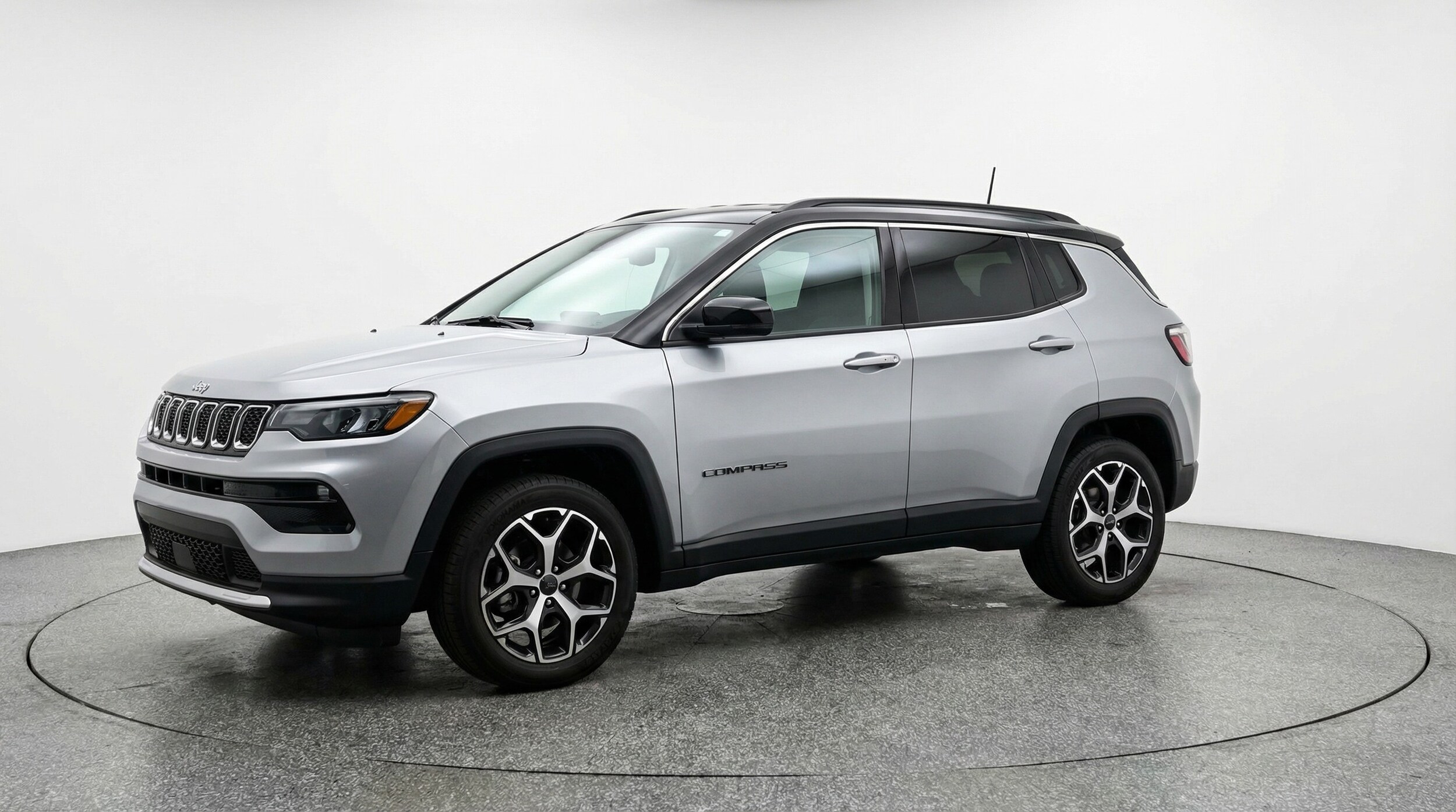 Thumbnail: 2025 Jeep Compass - 3