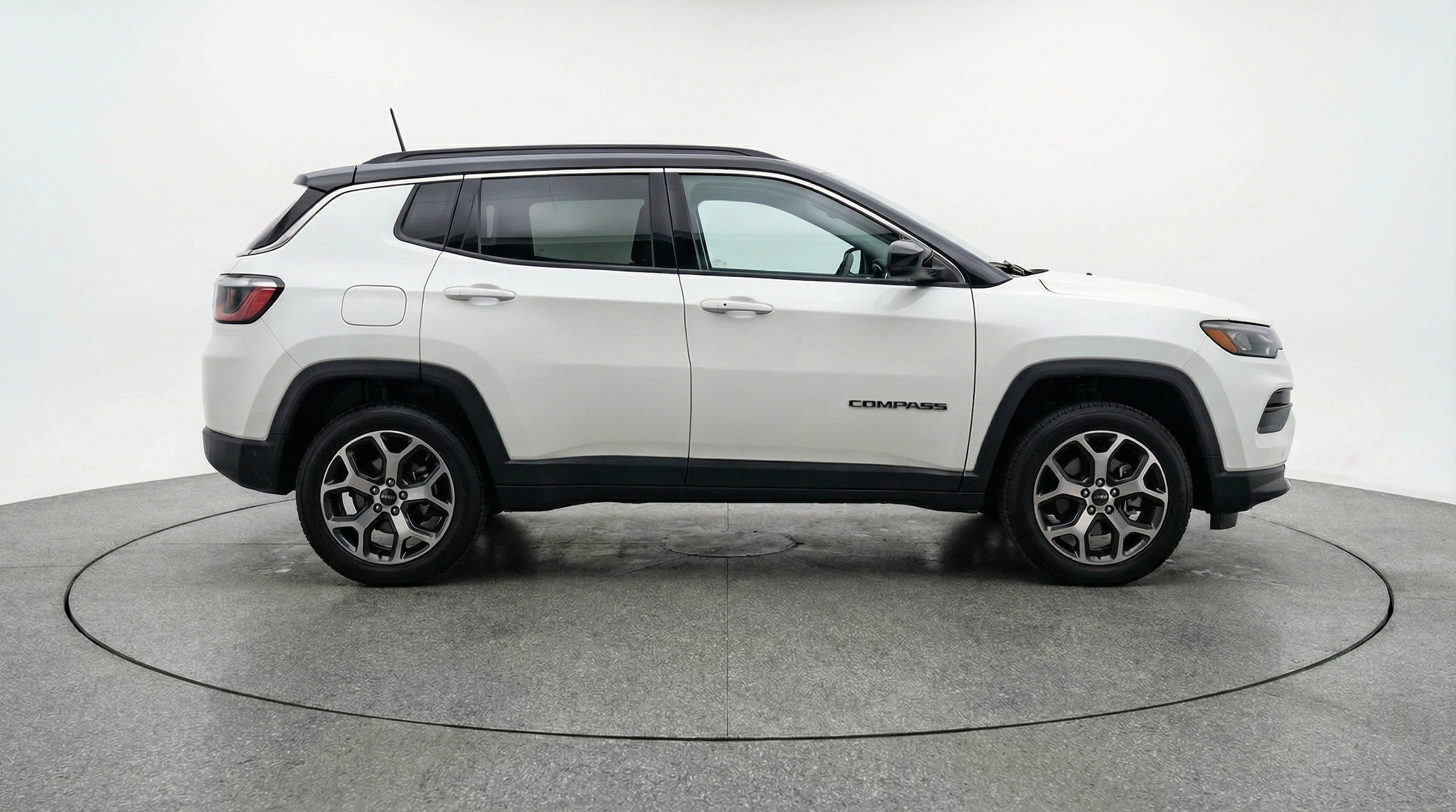 Thumbnail: 2025 Jeep Compass - 10