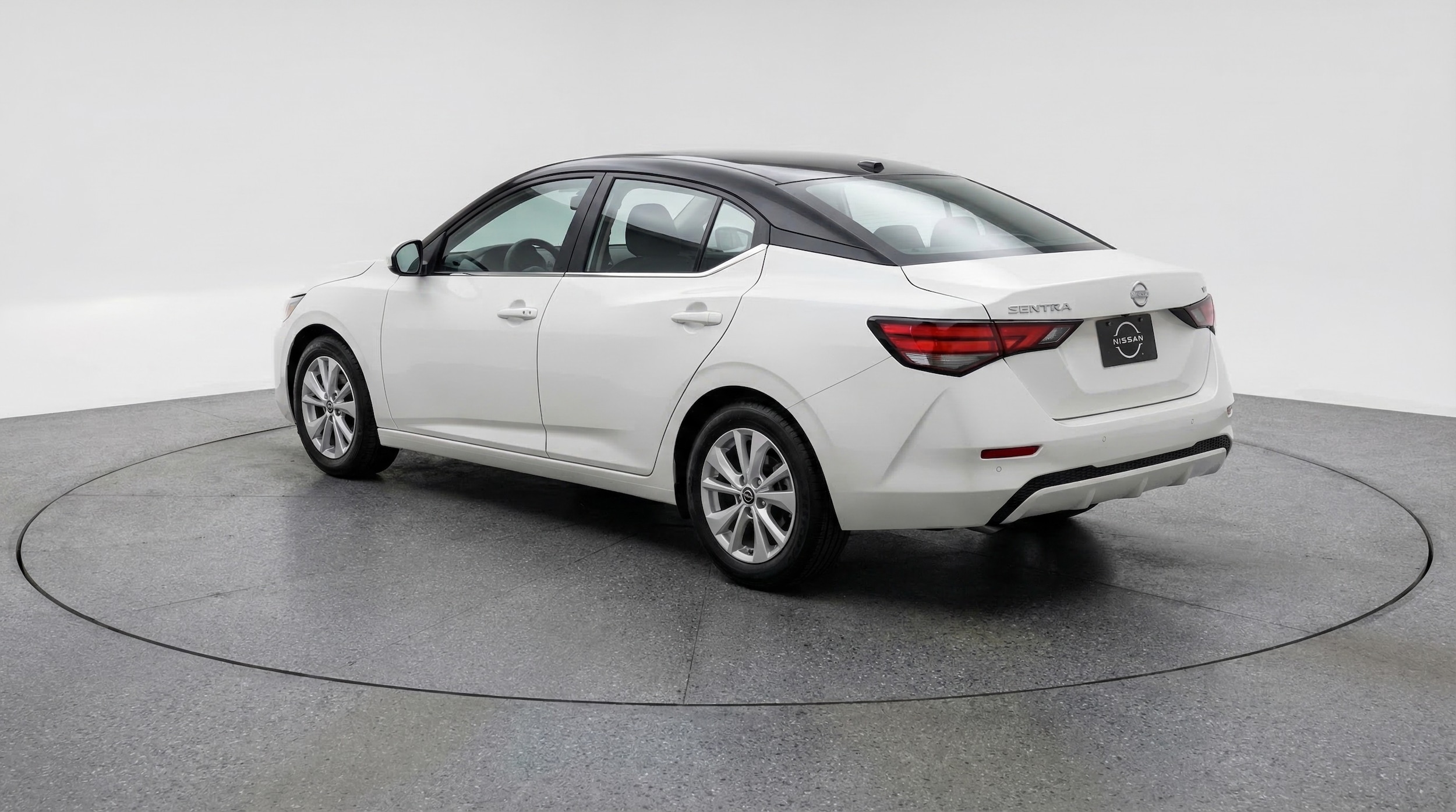 Thumbnail: 2025 Nissan Sentra - 5
