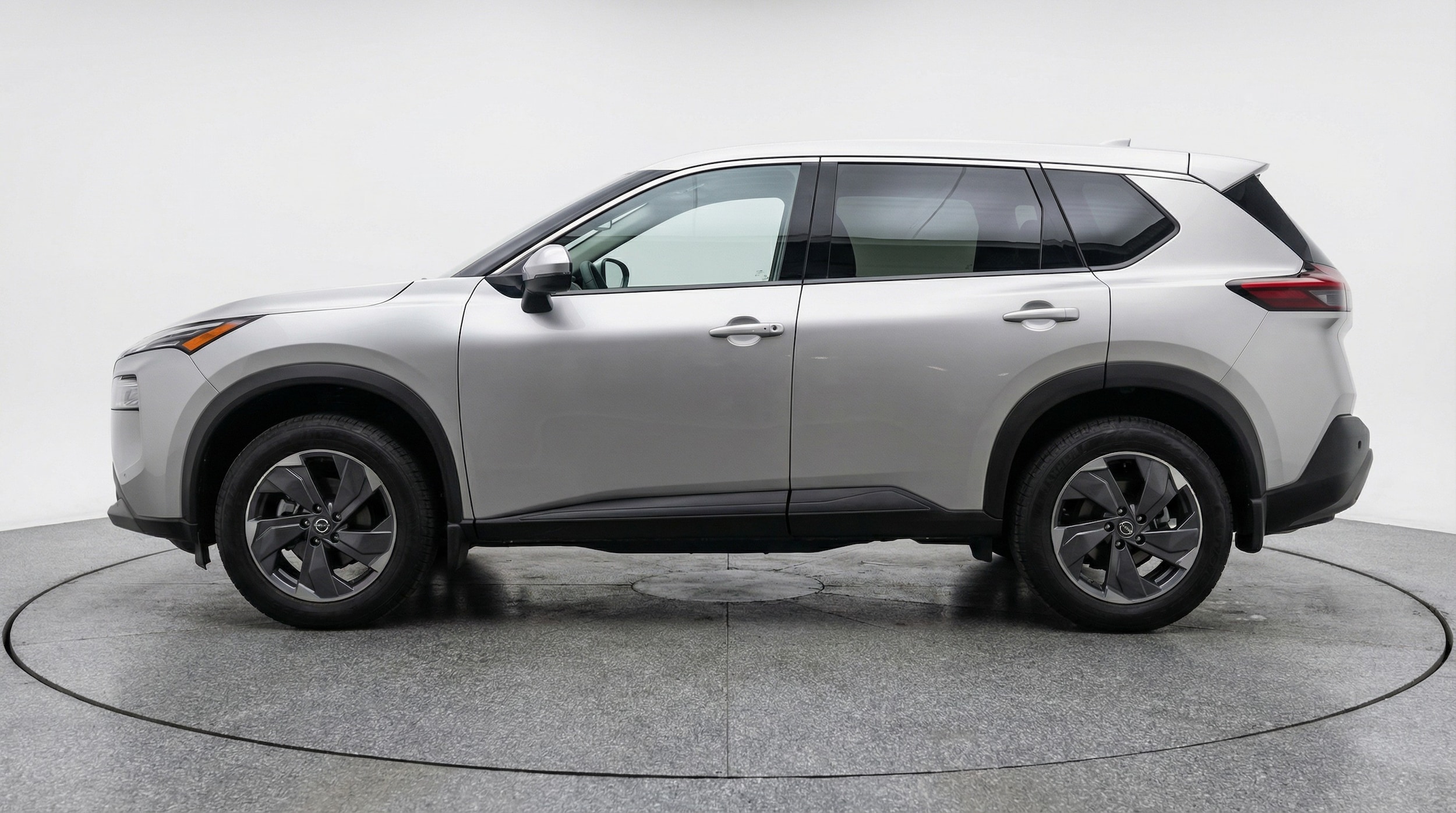 Thumbnail: 2025 Nissan Rogue - 4