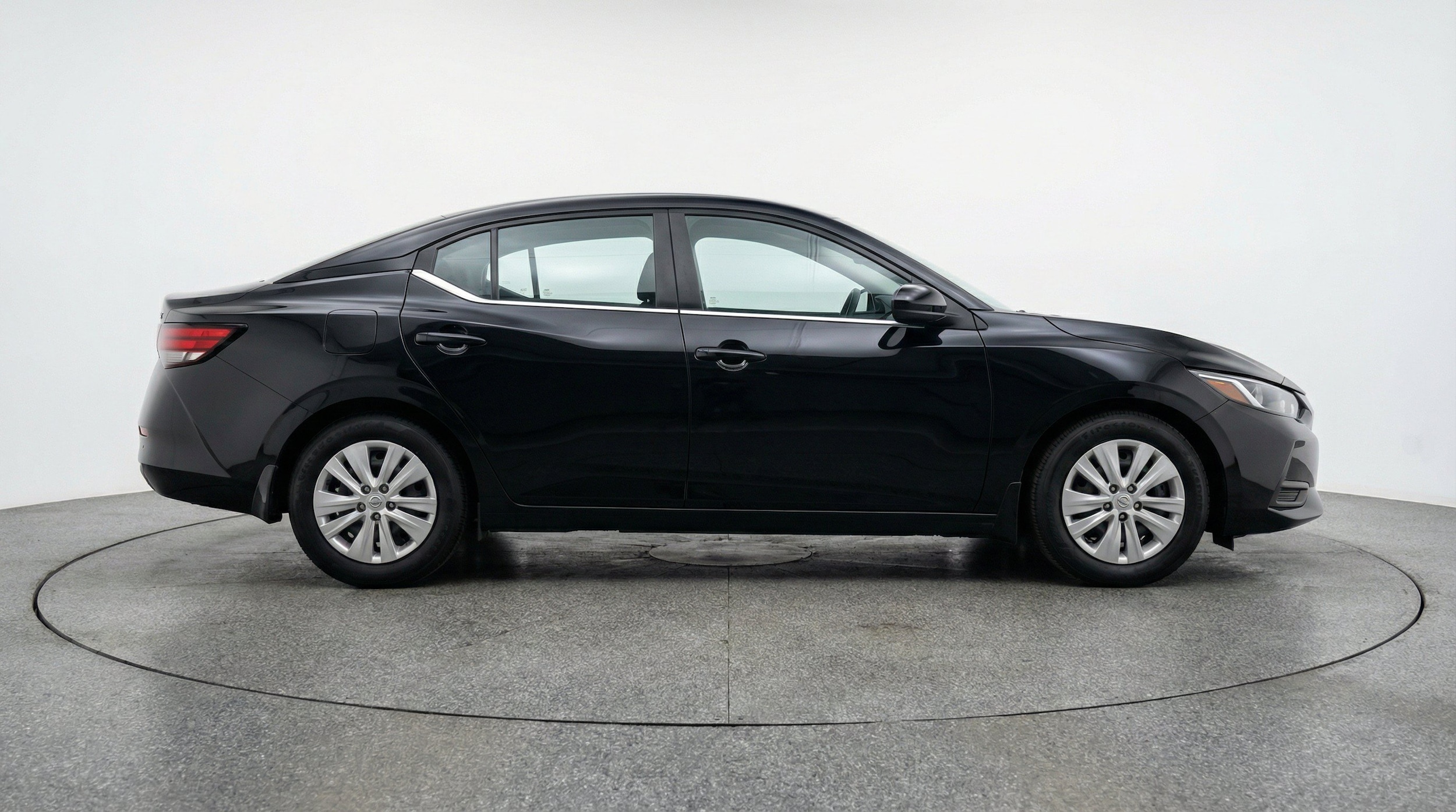 Thumbnail: 2025 Nissan Sentra - 11