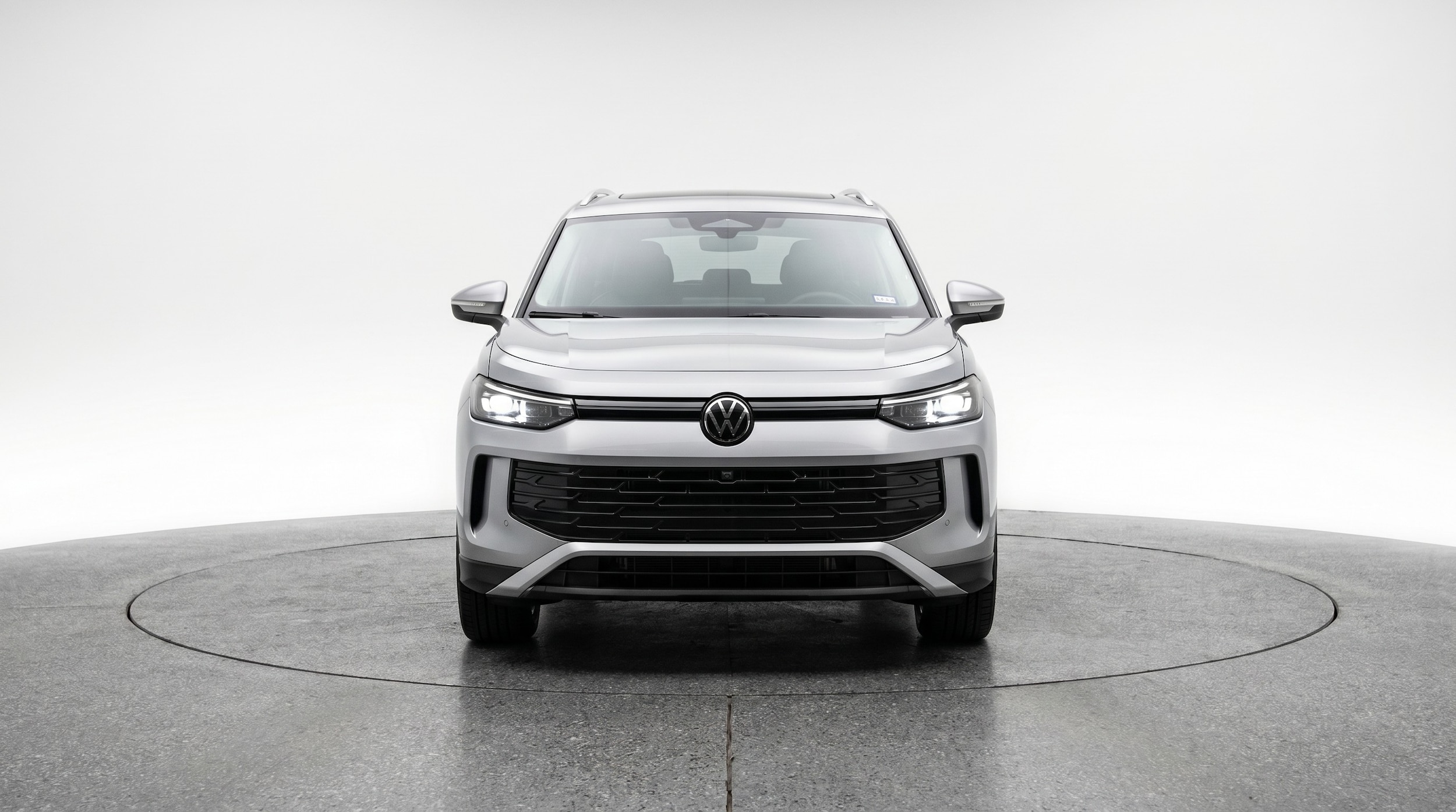 Thumbnail: 2026 Volkswagen Tiguan - 2