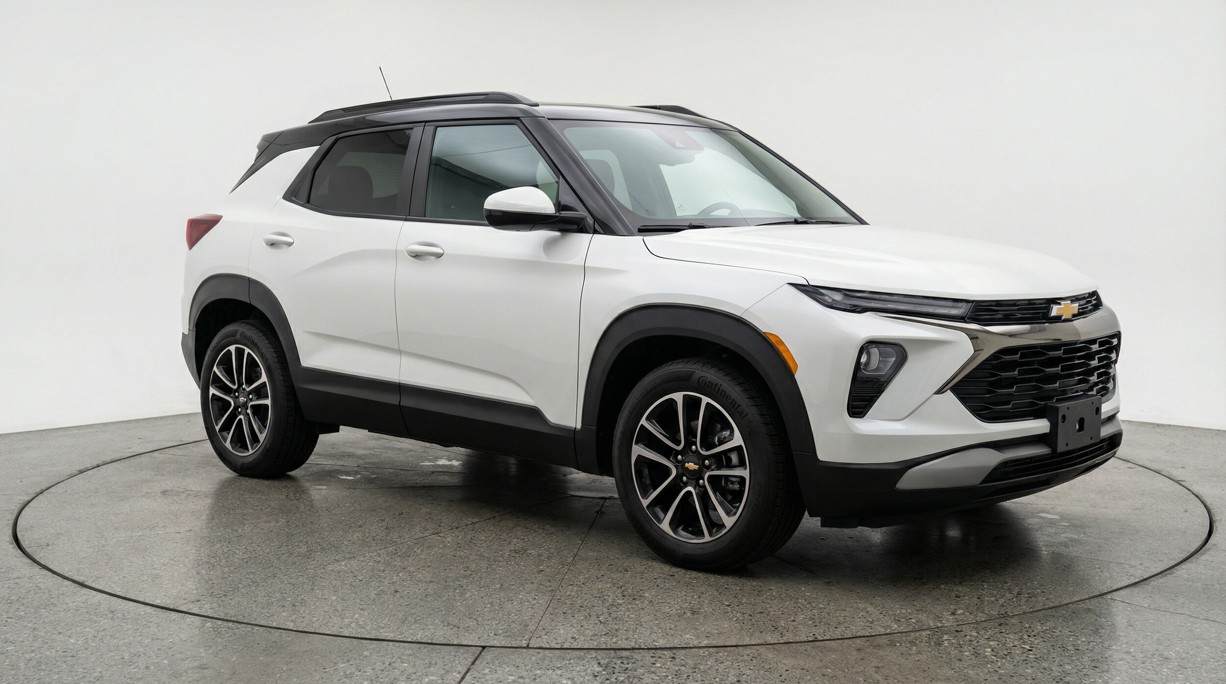 Thumbnail: 2025 Chevrolet TrailBlazer - 1