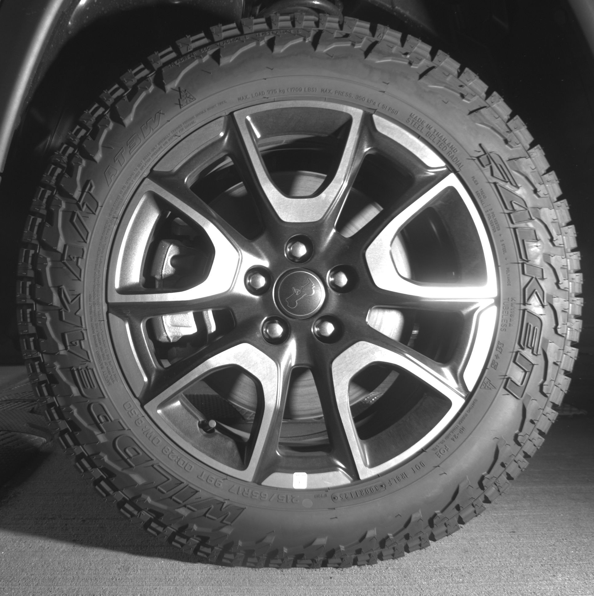 Thumbnail: 2025 Jeep Compass - 9