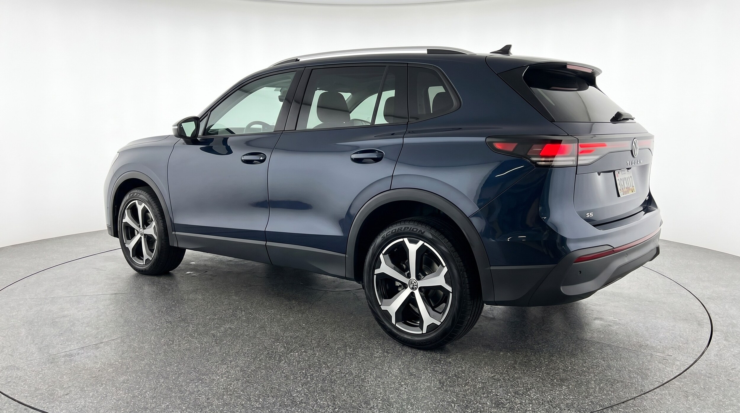 Thumbnail: 2026 Volkswagen Tiguan - 5