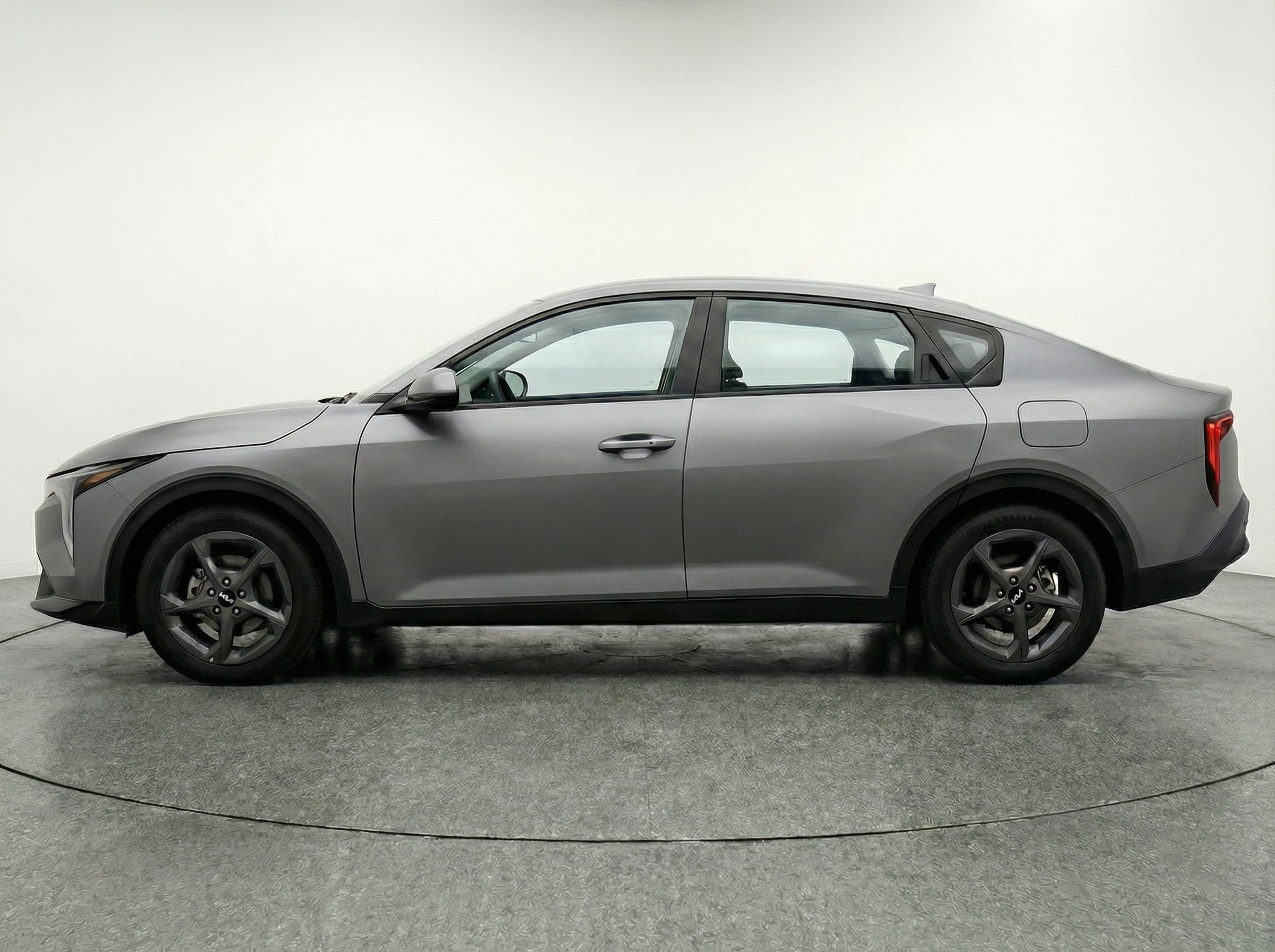 Thumbnail: 2025 Kia K4 - 4