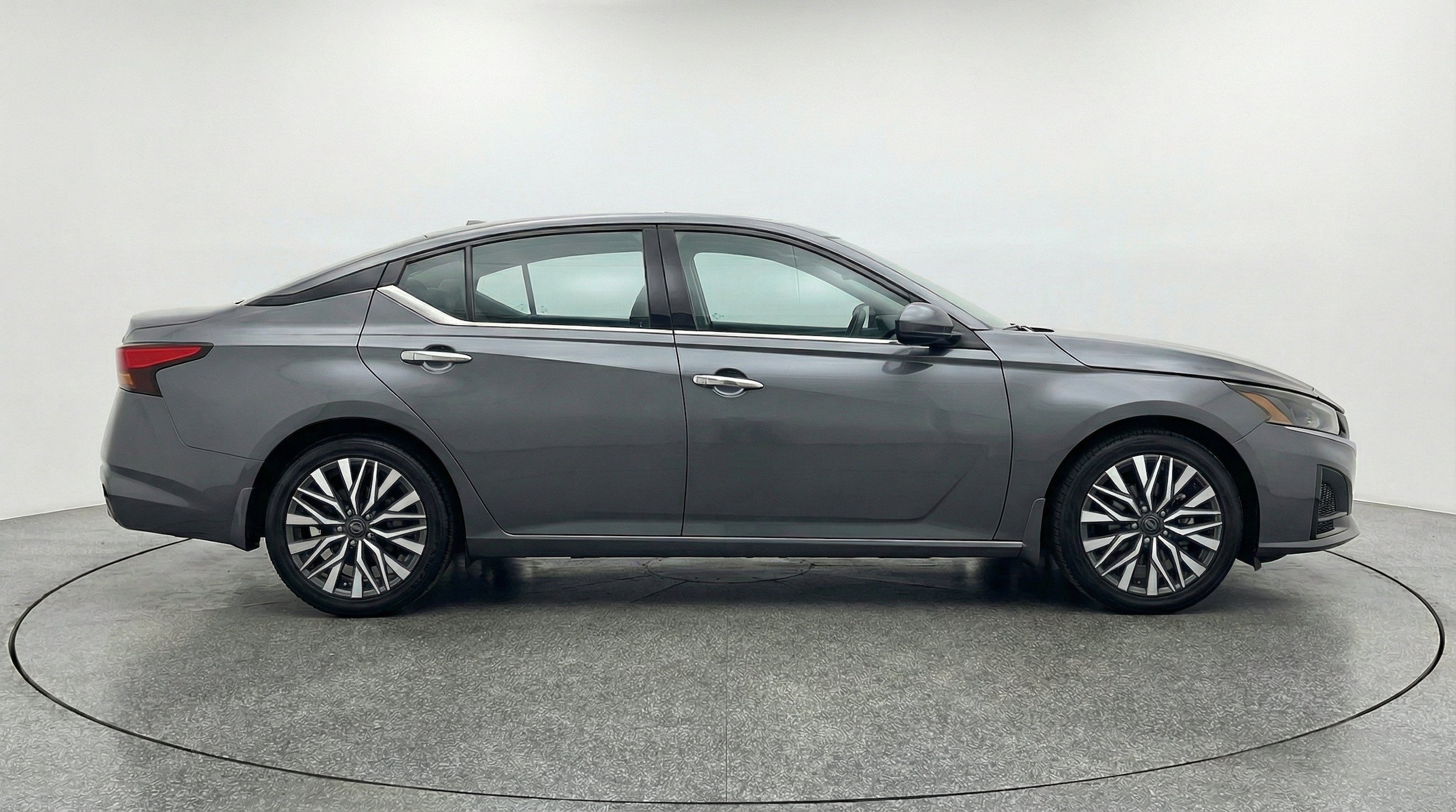 Thumbnail: 2025 Nissan Altima - 11
