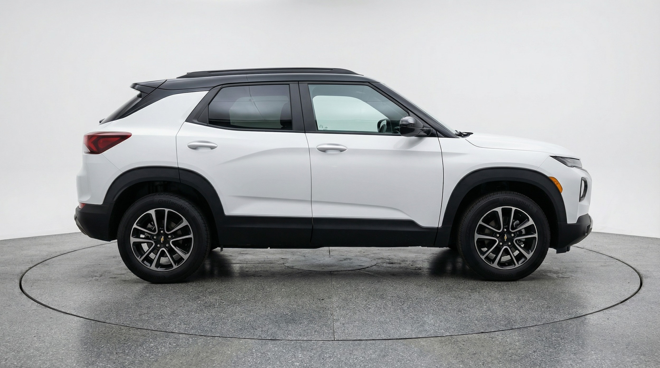 Thumbnail: 2025 Chevrolet TrailBlazer - 8