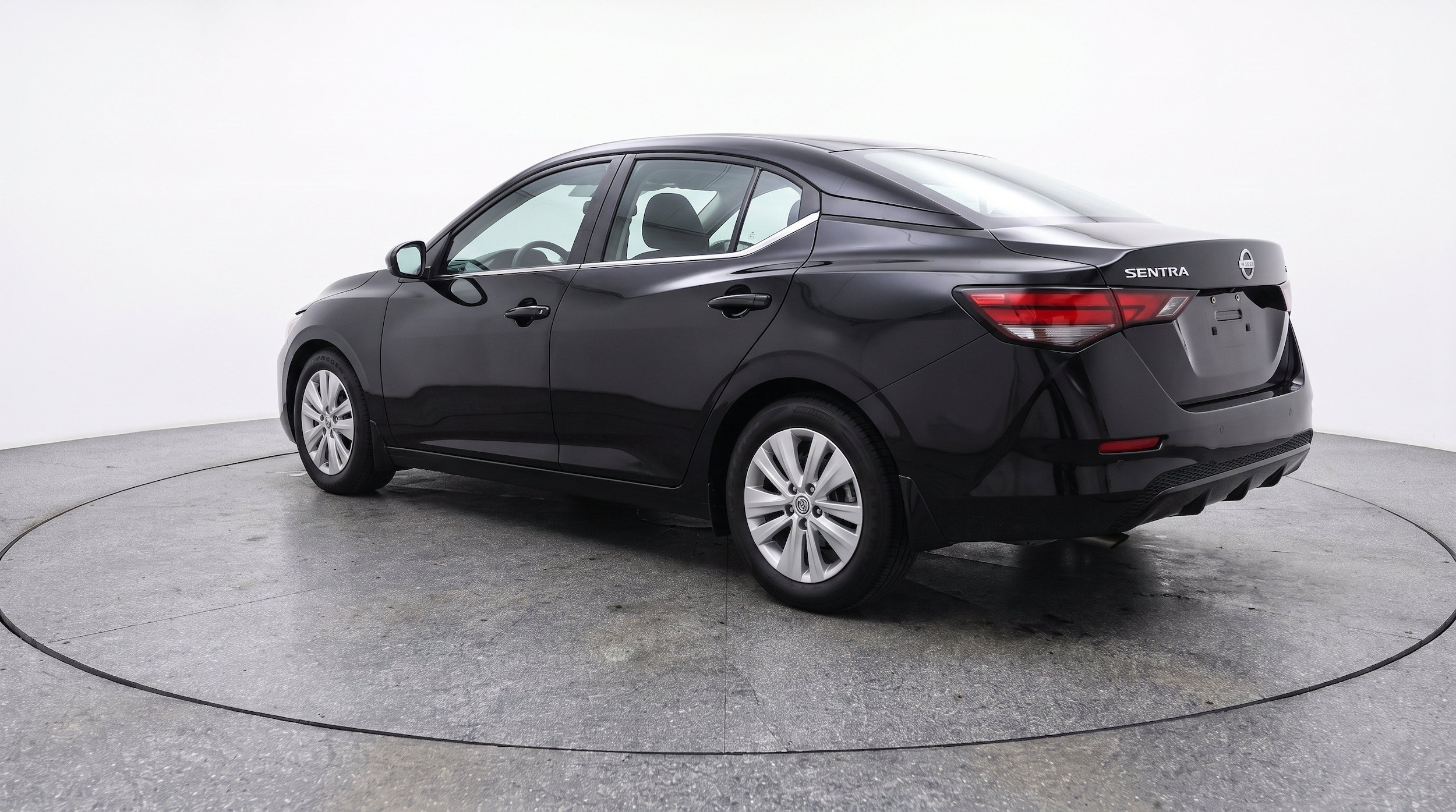 Thumbnail: 2025 Nissan Sentra - 6