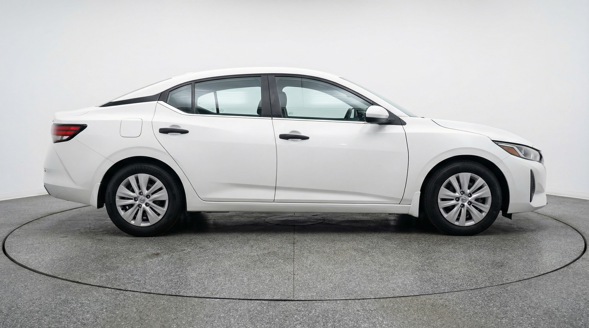 Thumbnail: 2025 Nissan Sentra - 8