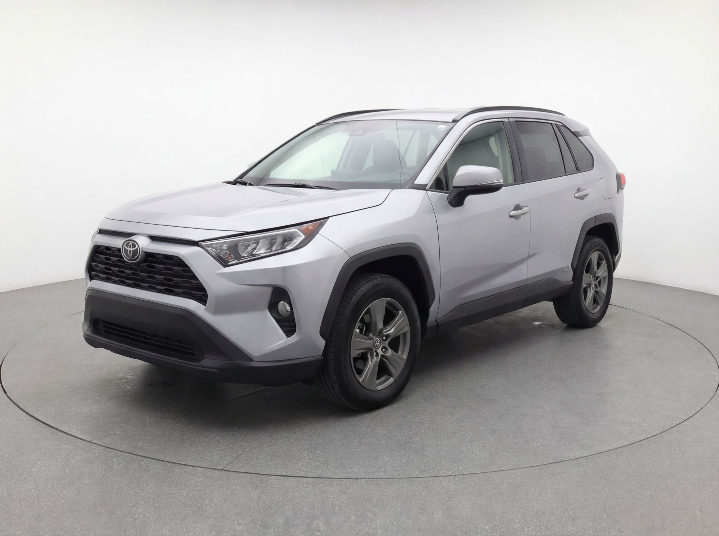 Thumbnail: 2025 Toyota RAV4 - 3
