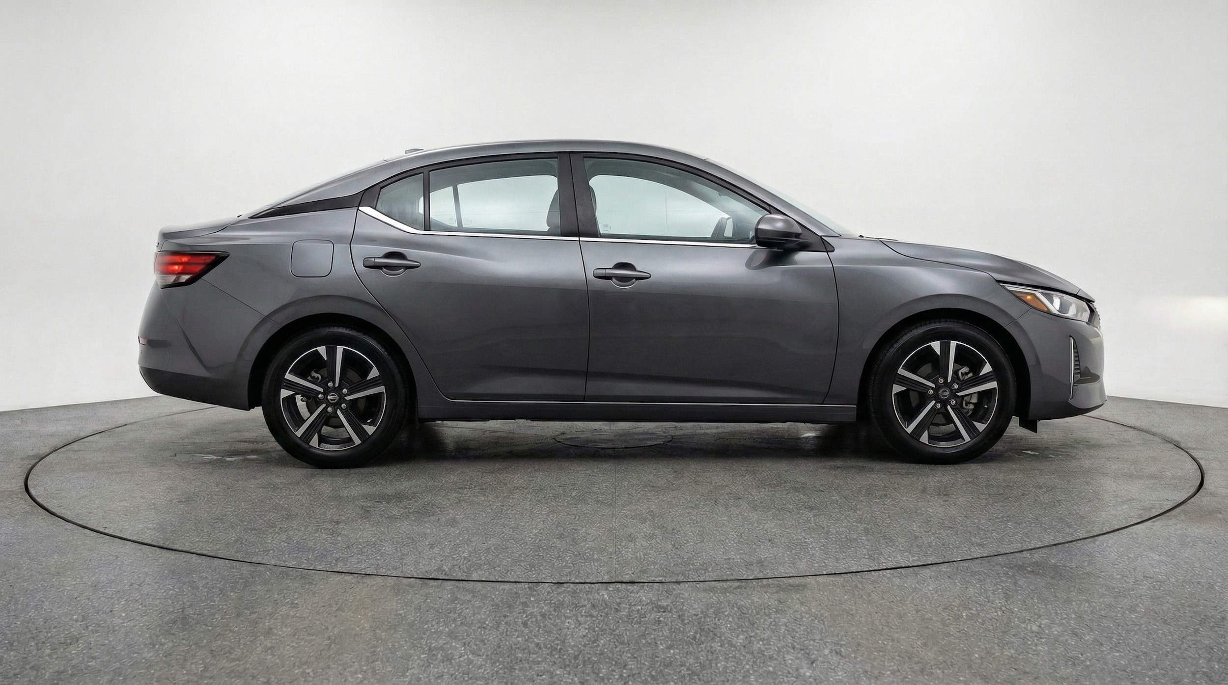 Thumbnail: 2025 Nissan Sentra - 8