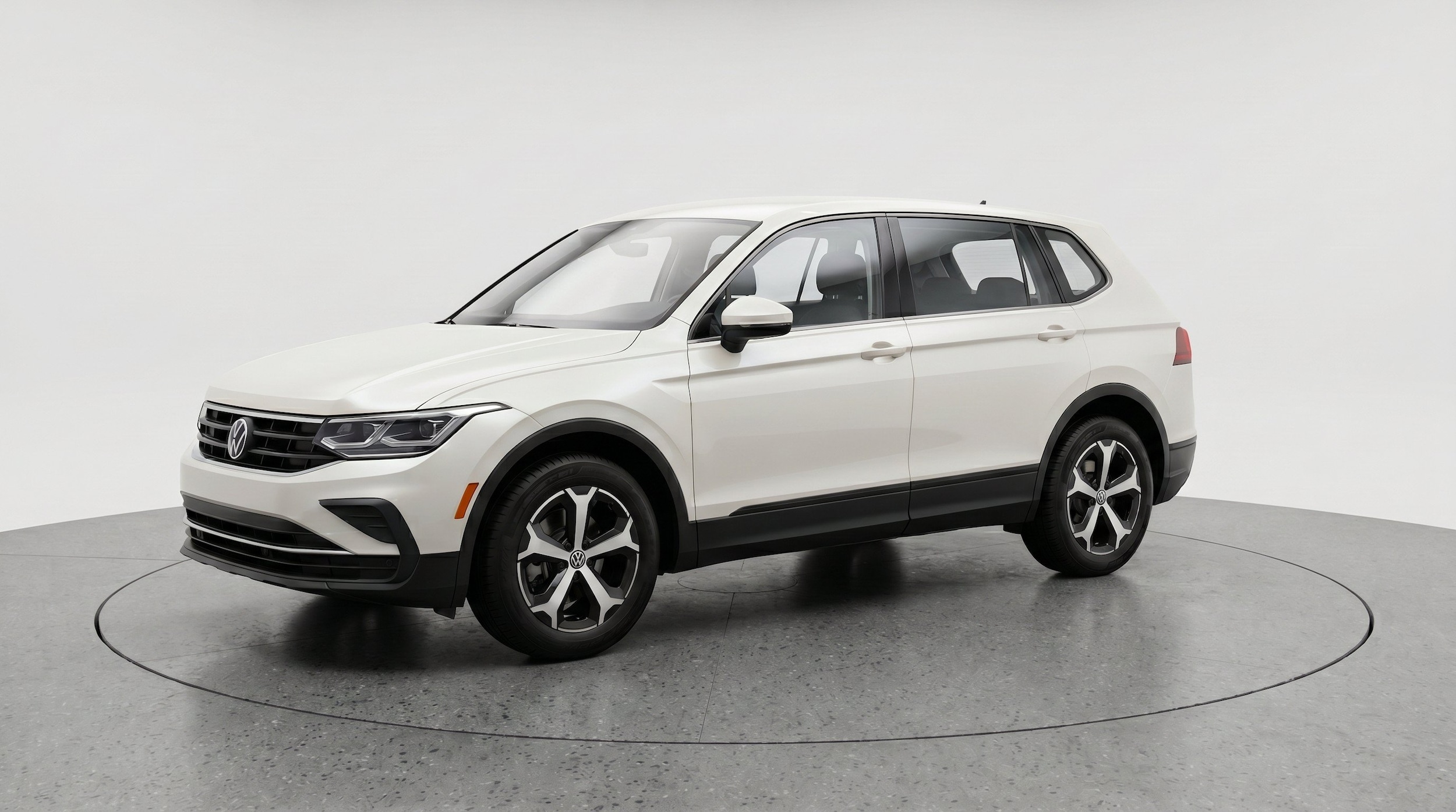 Thumbnail: 2026 Volkswagen Tiguan - 3