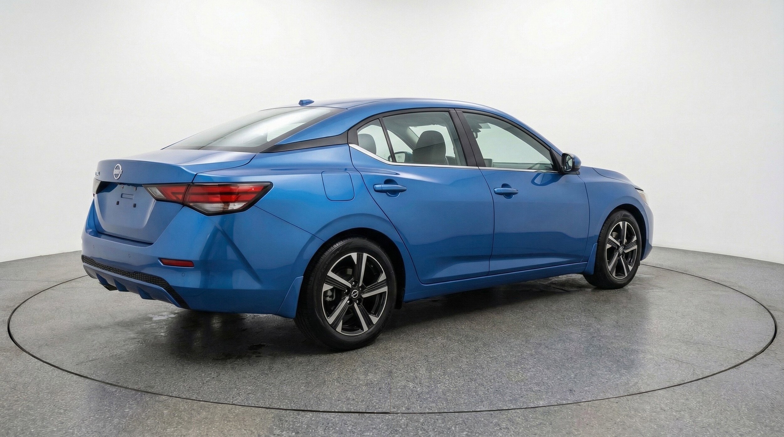 Thumbnail: 2025 Nissan Sentra - 9