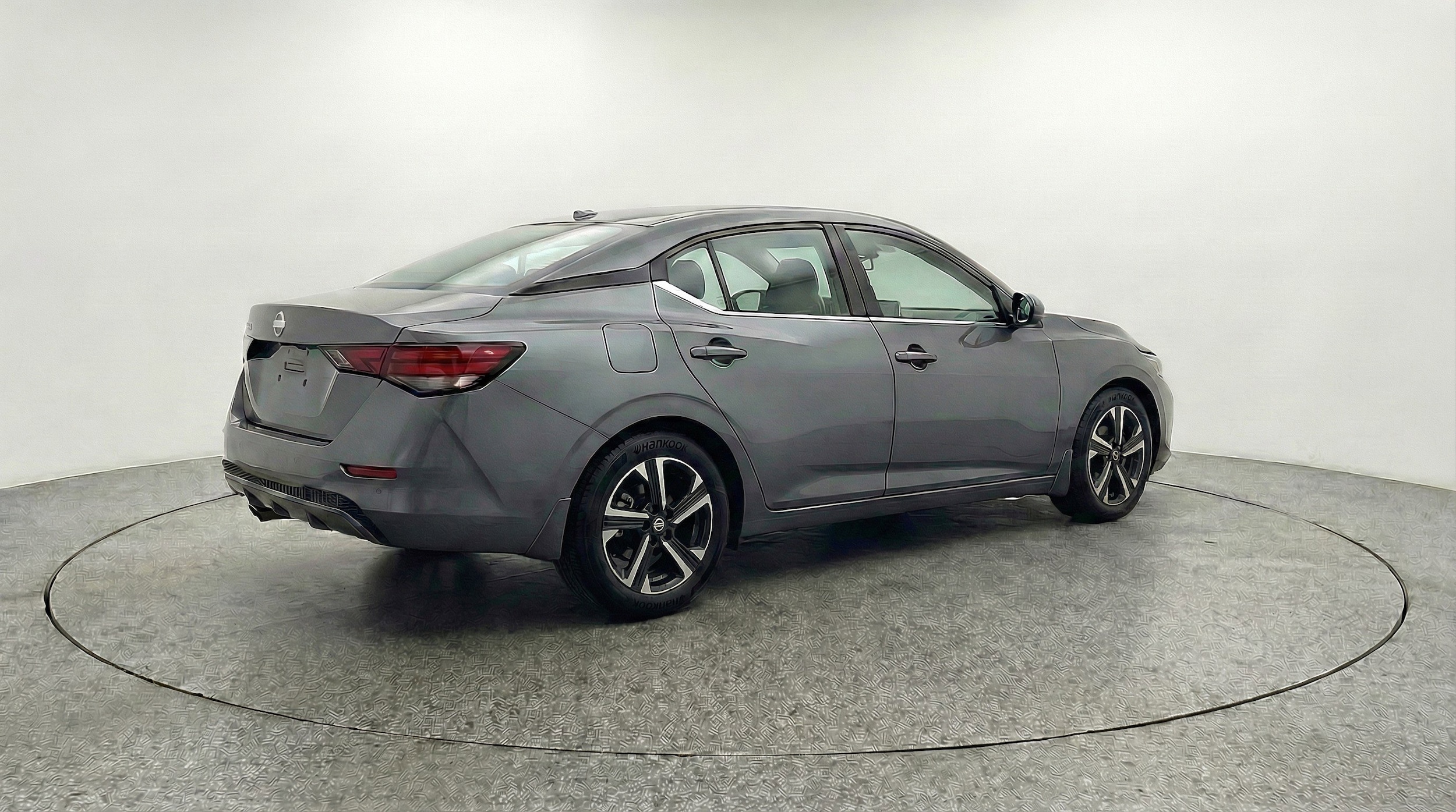 Thumbnail: 2025 Nissan Sentra - 9