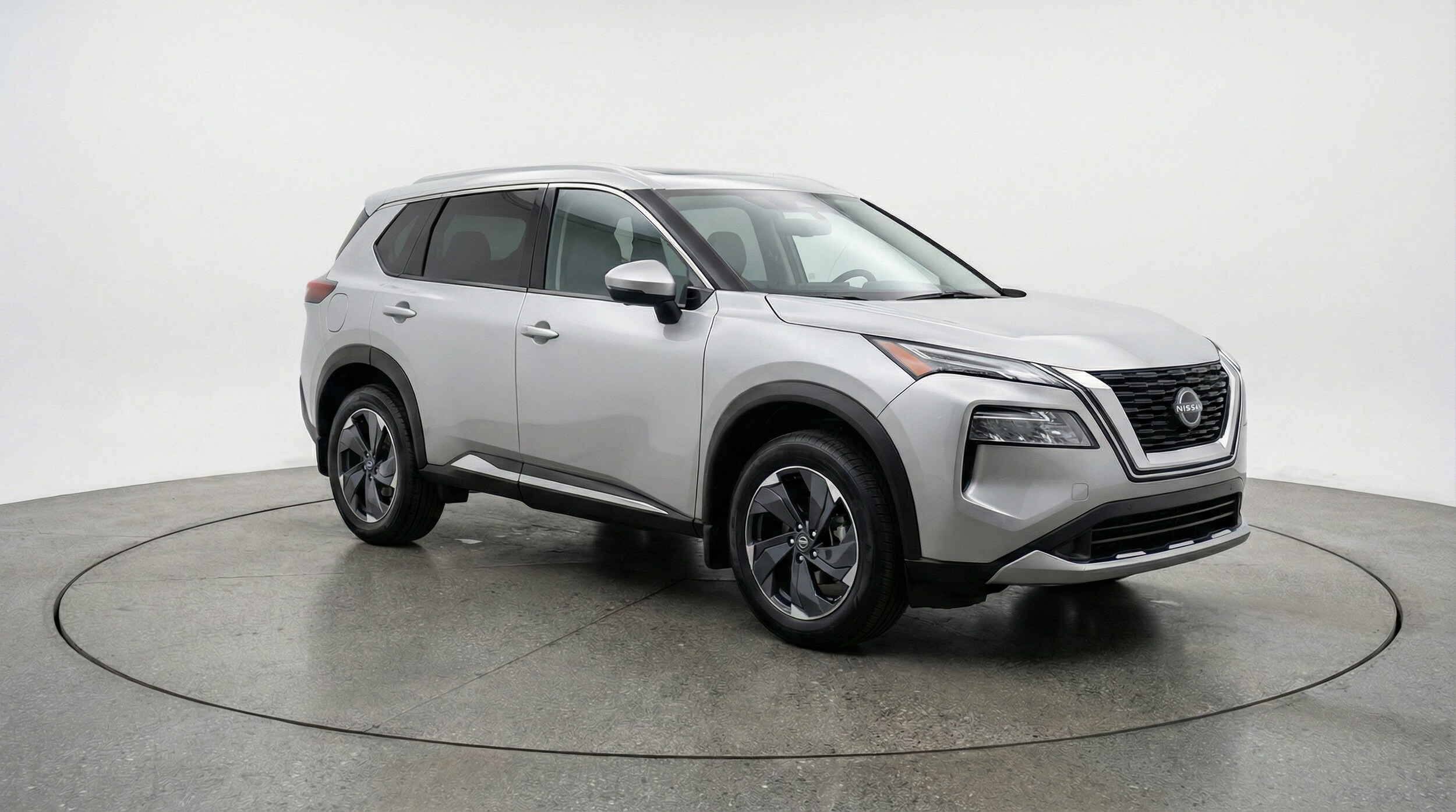 Thumbnail: 2025 Nissan Rogue - 1