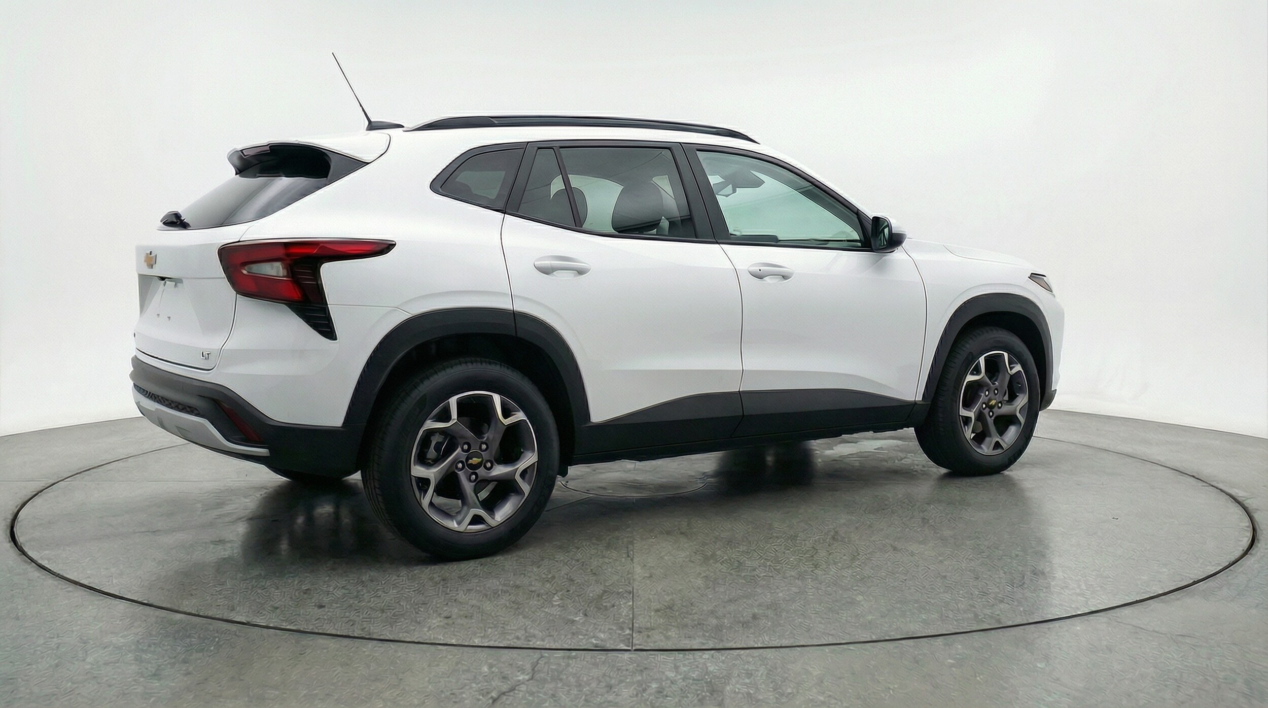 Thumbnail: 2025 Chevrolet Trax - 7