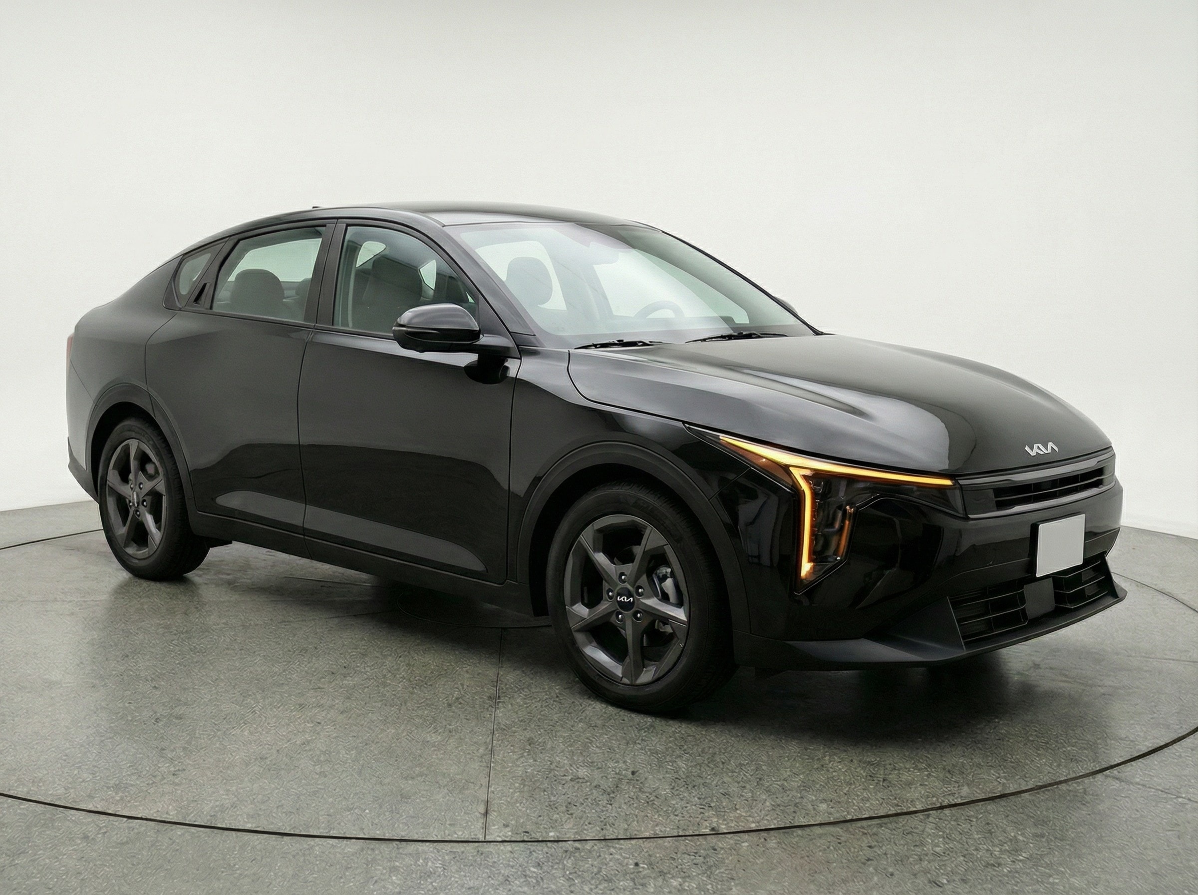 Thumbnail: 2025 Kia K4 - 1