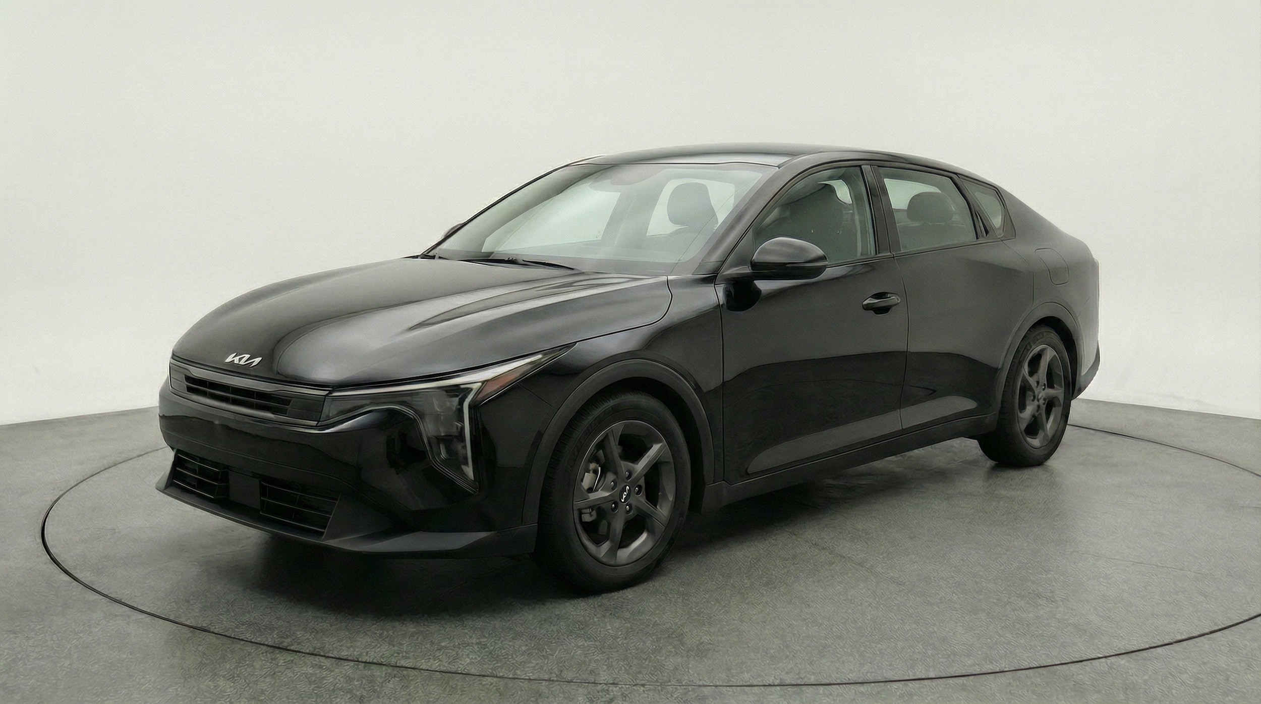 Thumbnail: 2025 Kia K4 - 3